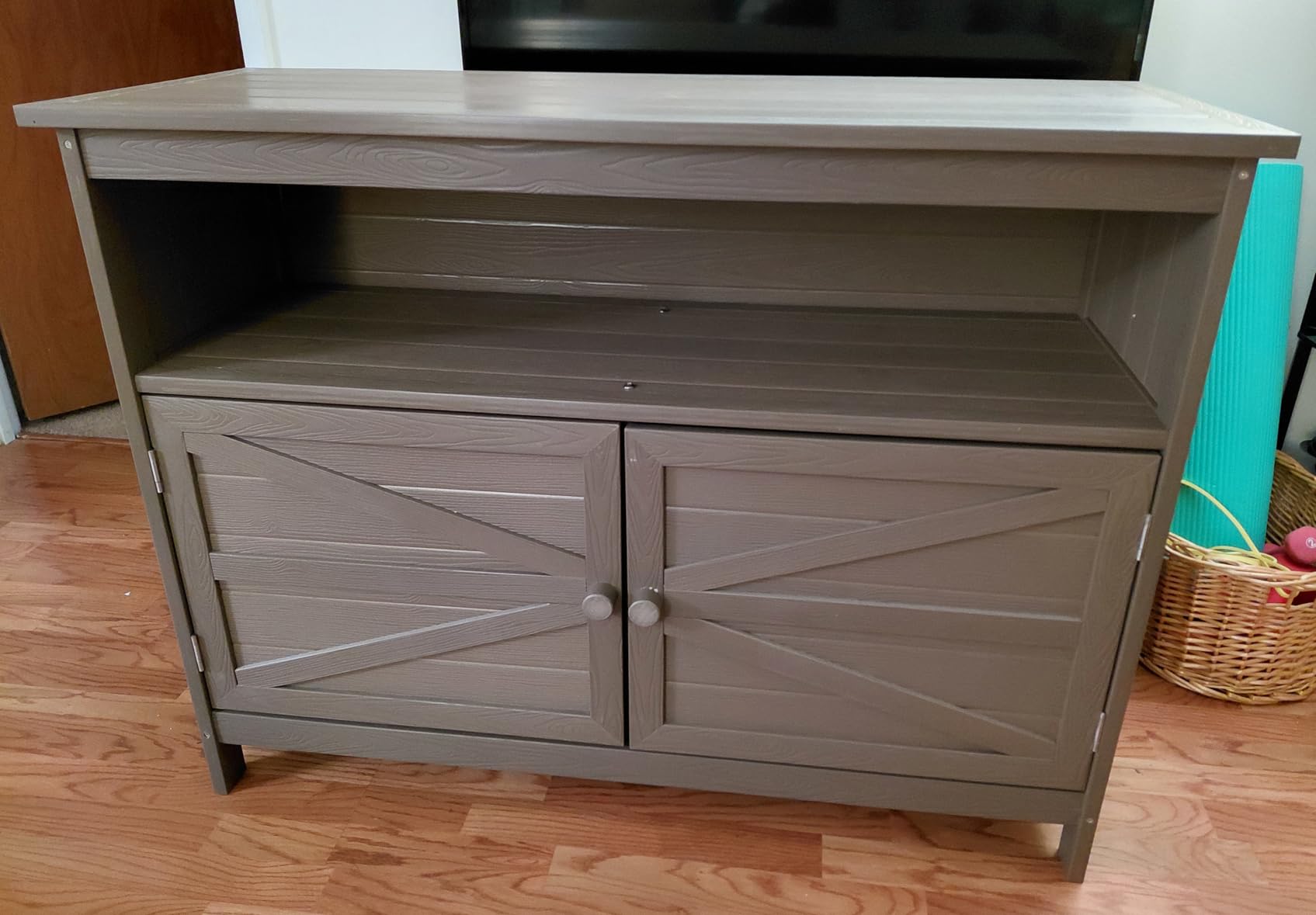 HIPS All-Weather Outdoor Storage Cabinet, Outdoor Sideboard with Magnetic Doors, 3-Shelves Patio Storage Cabinet, Used for Garden, Buffet Cabinet, TV Stand, Bar Table, Balcony customer photo 2