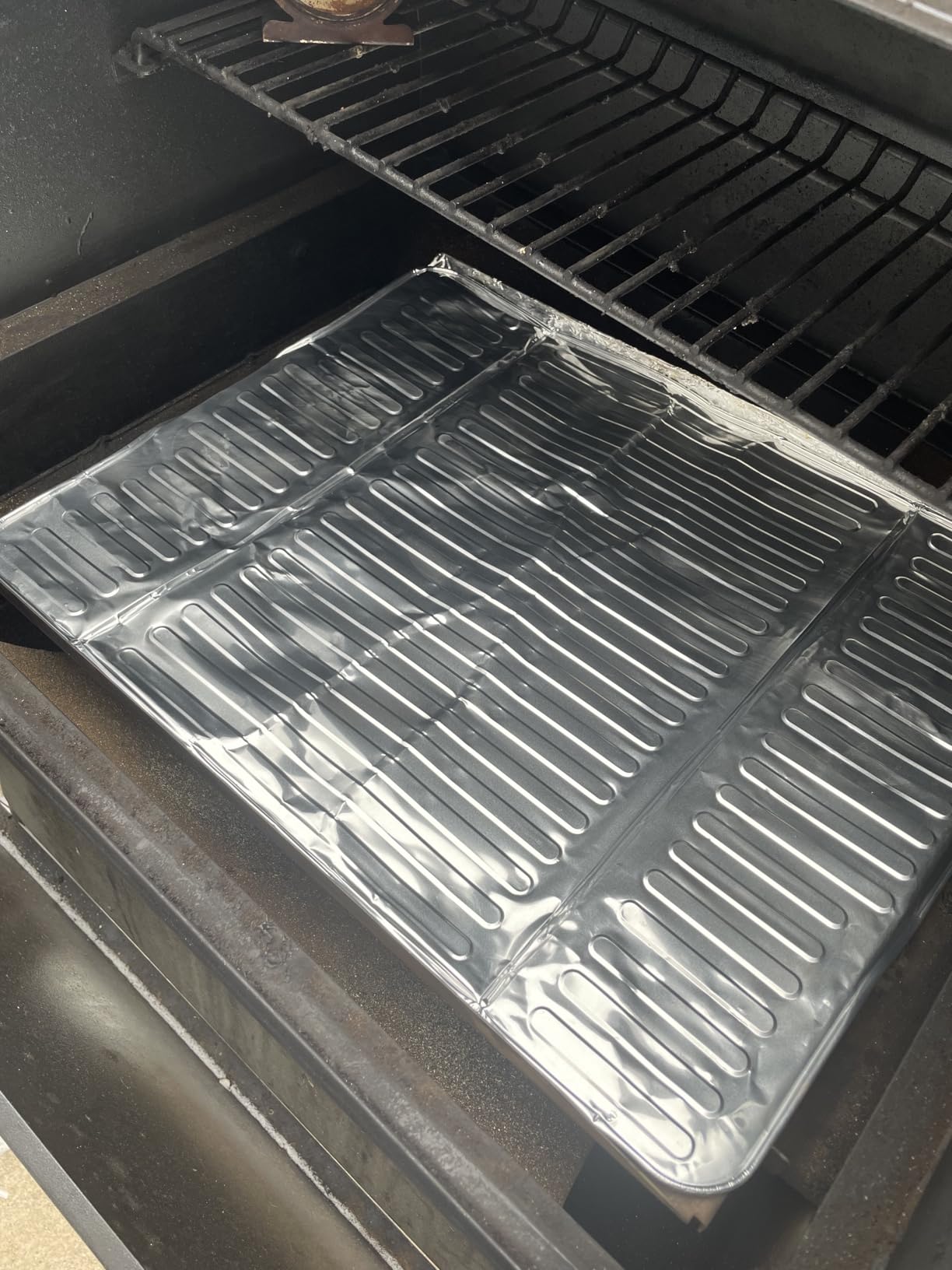 NUPICK 10-Pack BAC507 Grill Drip Tray Liners for Traeger Pro 575, Pro 22 and Elite 22, Grill Accessories for Traeger, Aluminum Disposable Drip Trays,Heat-Resistant Grill Accessory, 22in X 15.5in customer photo 2