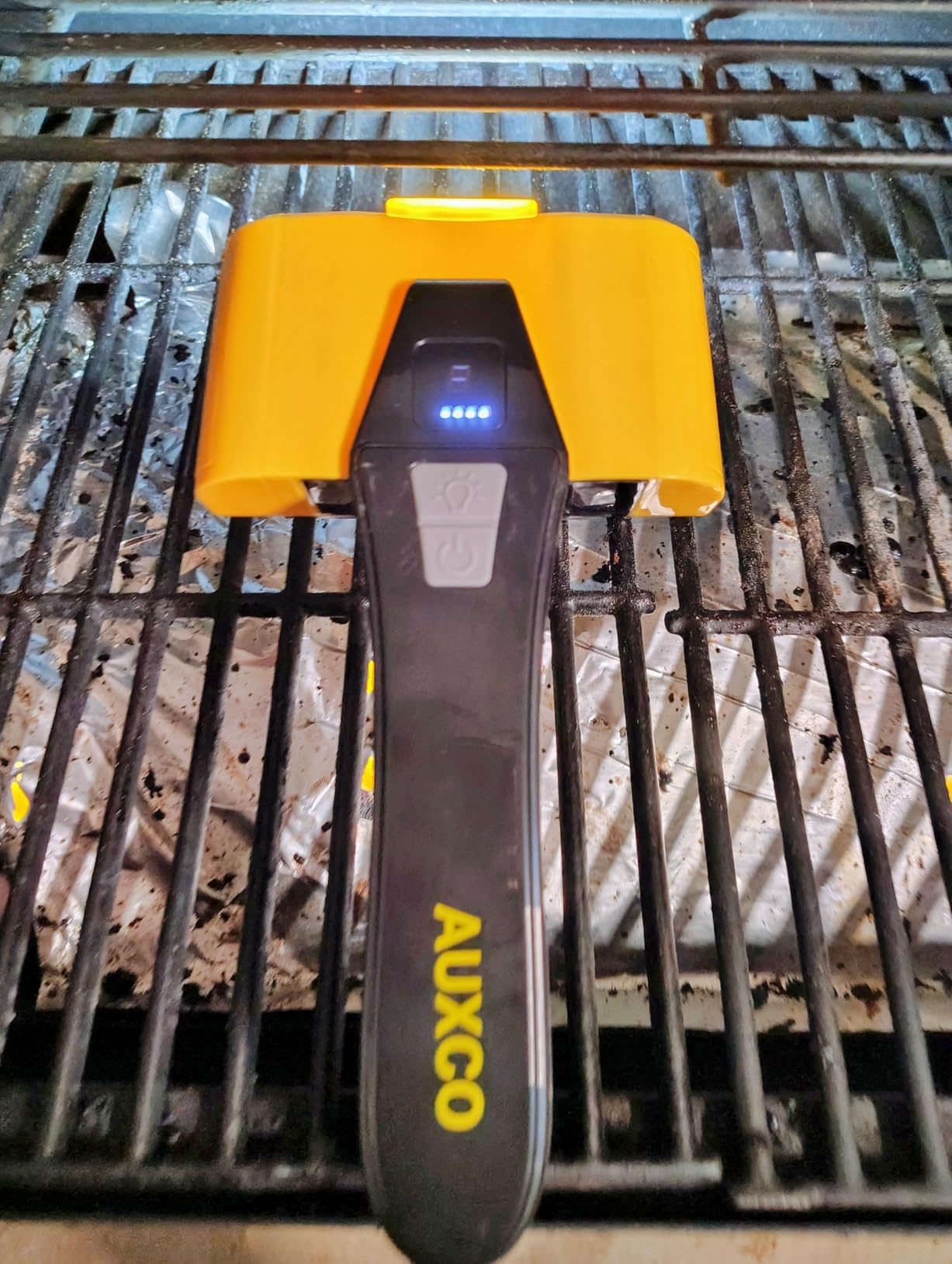 Grill Brush - 4000mAh Electric Grill Brush for Outdoor Grill with Dual-Speed Motor, No Bristle Shedding BBQ Brush Cleaner, Dishwasher-Safe, 90 Mins Working Time with LED Light customer photo 1