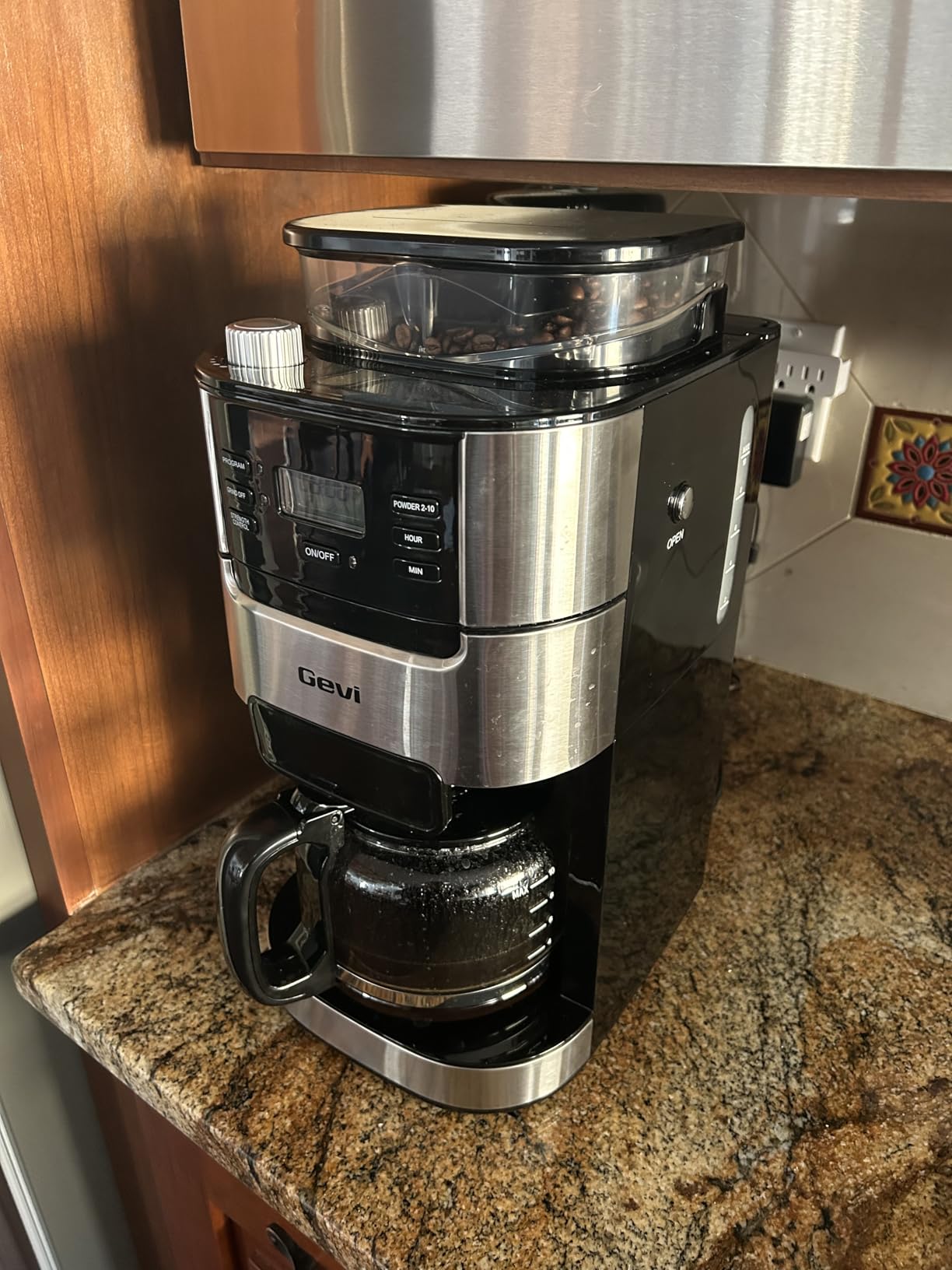 Gevi 10-Cup Drip Coffee Maker with Built-in Grinder, Programmable Brew Coffee Machine with Timer, Reusable Filter, 1.5L Water Tank, Coffee Pot, Warming Plate Burr Grinder Combo customer photo 2