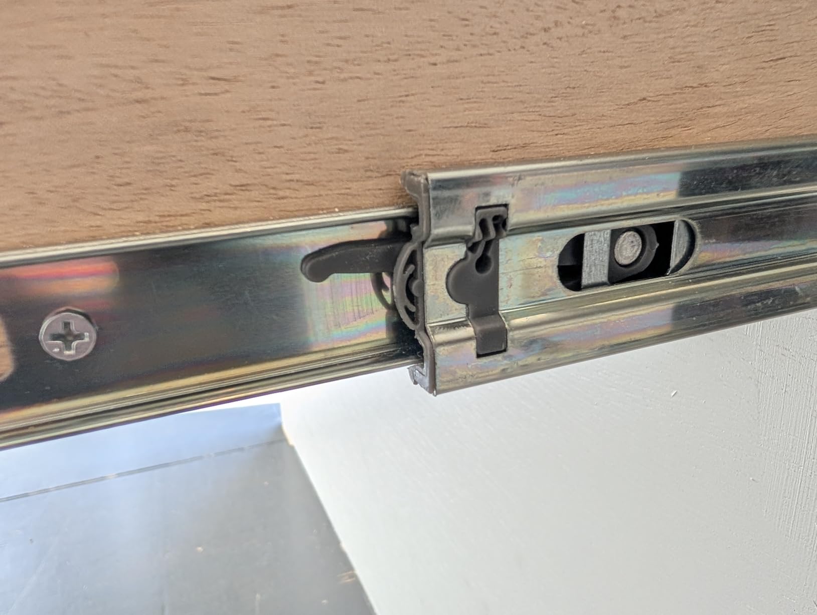 goldenwarm Soft Close Heavy Duty Drawer Slides 22 Inch, 10 Pairs 100lb Load Capacity Ball Bearing Drawer Glides, 3-Section Full Extension Side Mount Rails for Kitchen, Office, Workshop Cabinet customer photo 1