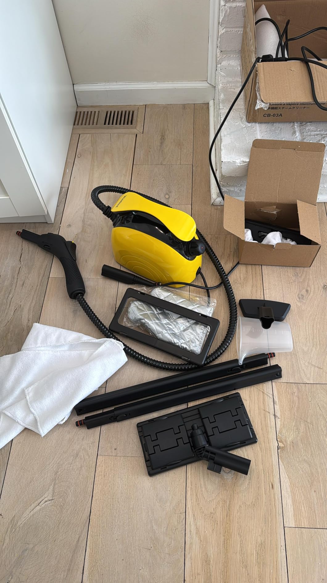 Waitbird Steam Cleaner, Steam Cleaner For Home,Handheld Steam Cleaner With 21 Accessories,248 ° F High Temperature,Suitable For Floors,Sofas,Interior Decoration,Barbecue Grills,Mop Replacement Parts customer photo 2
