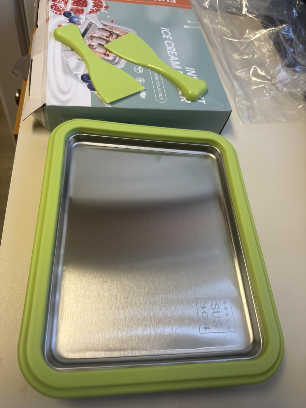 Ice Cream Roller Maker, At Home Rolled Ice Cream Maker Machine, Dairy Free & Frozen Yogurt Maker, Electric Free Countertop Ice Cream Machine with Spade for Rolls, Sorbet & Frozen Yogurt (White) customer photo 2