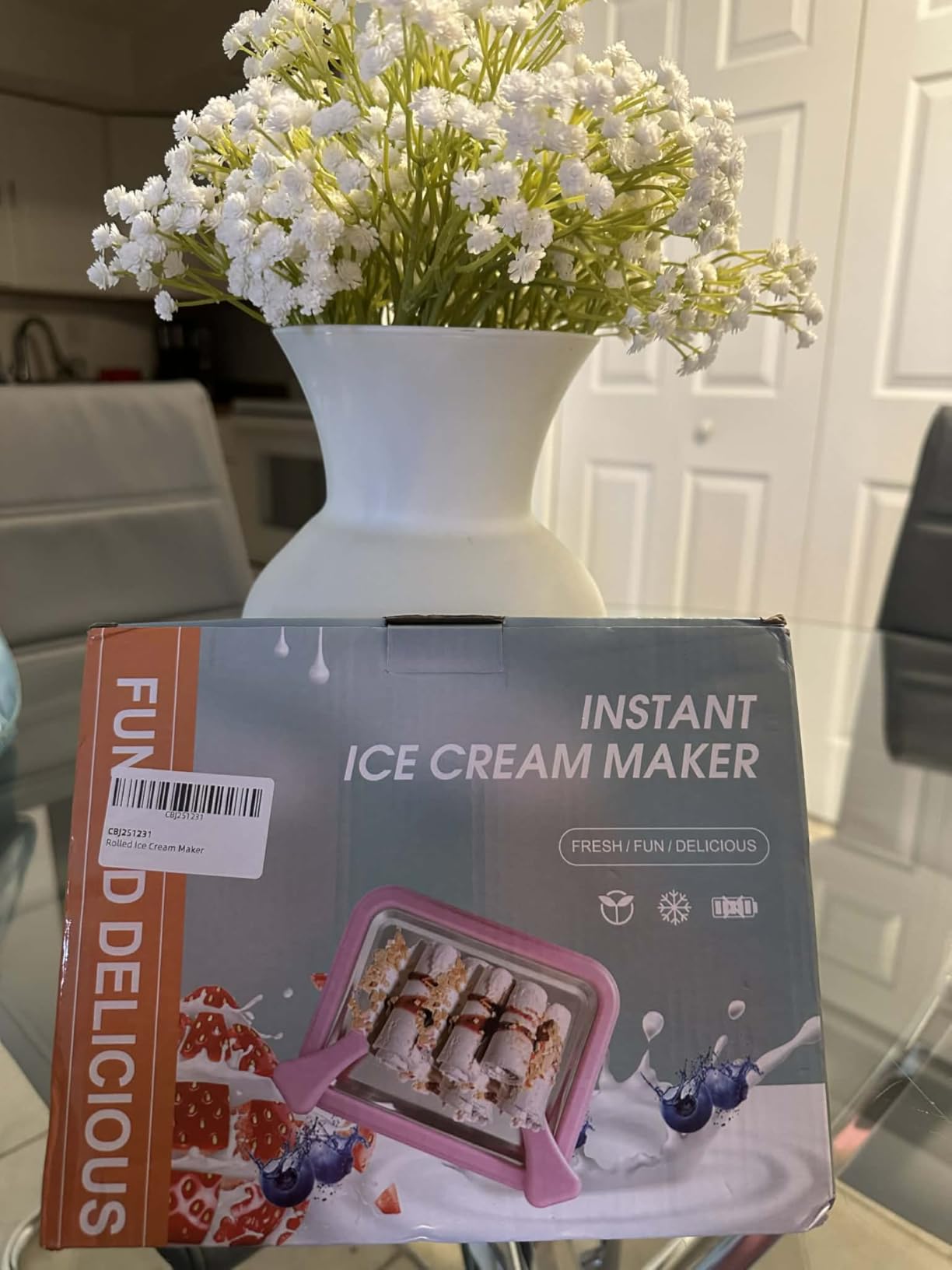 Rolled Ice Cream Maker Kit 2026 Upgraded-【Italy-SOAR-SUS-304】 Stainless Steel- DIY Rolled Ice Cream Tray 【Upgraded High-Freezing Refrigeration】 with 2 Scrapers customer photo 1
