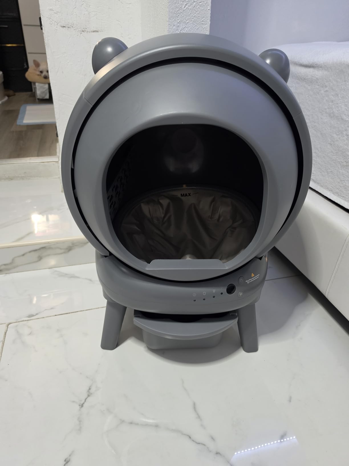 Automatic Litter Box, Self Cleaning Litter Box with App Control, Large Capacity for Multiple Cats, Noise & Odor Control, Dual Safety Sensors, Easy Maintenance with 2 Roll Garbage Bags, Gray customer photo 2