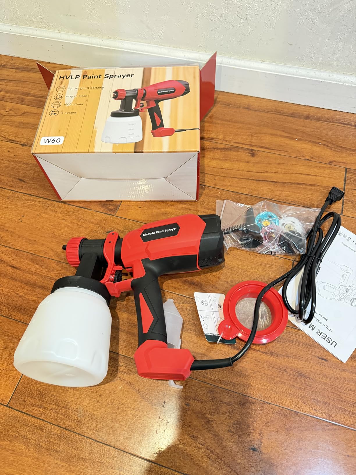 Paint Sprayer, Electric Spray Paint Gun, 3 Modes & 4 Brass Nozzles, with Cleaning & Blowing Joints, Variable Flow Control, for Doors, Fences, Walls, Cabinets, Garden Chairs, Furniture, etc. customer photo 1