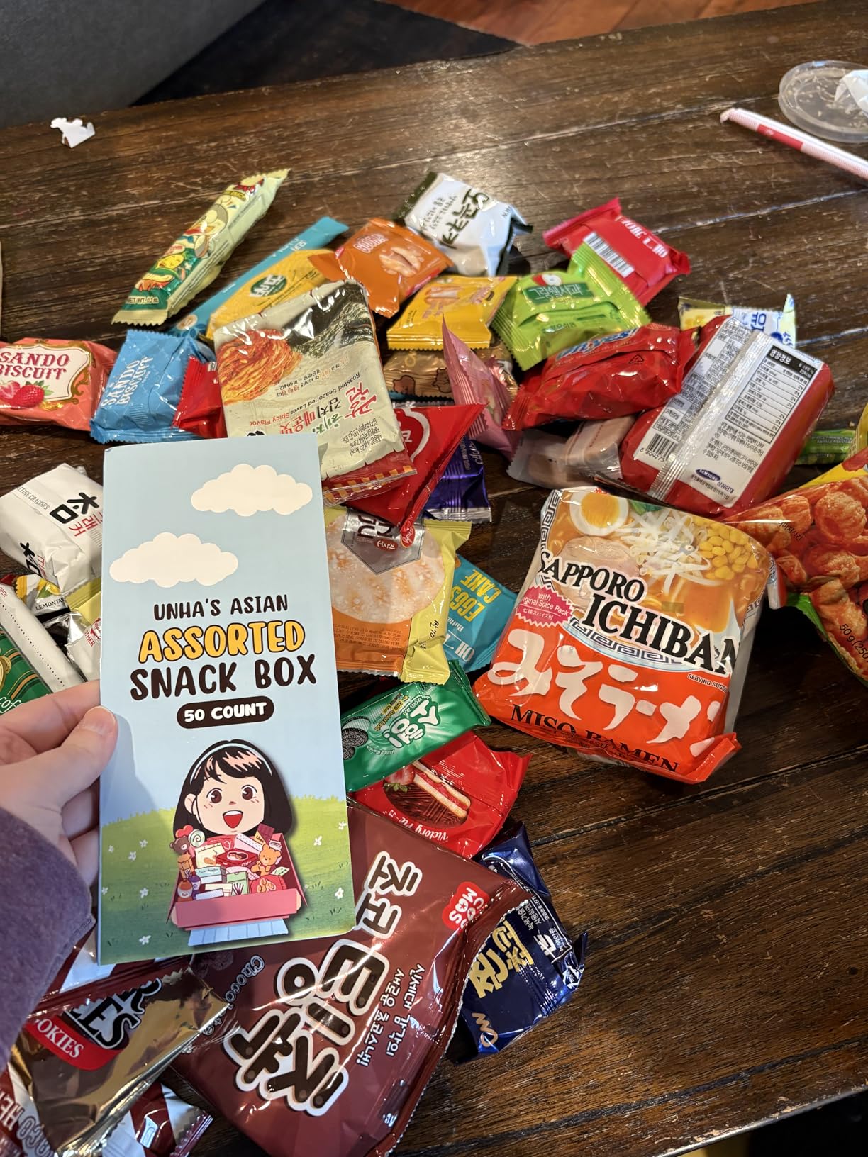 UNHA'S ASIAN - Korean Snack Box Variety Pack Care Package 50 Count Treats International Snack Gift Set customer photo 1
