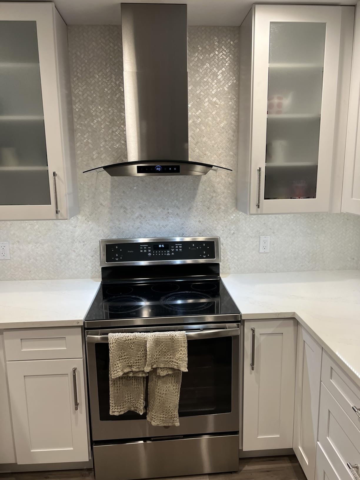 48 inch Outdoor Wall Mount Range Hood, 1600 CFM with 6-Speed Gesture Sensing & Touch Control, Stainless Steel Ducted Kitchen Stove Vent Hoods with 4 LED Lights, Time Setting, 65 dB Low Noise customer photo 2