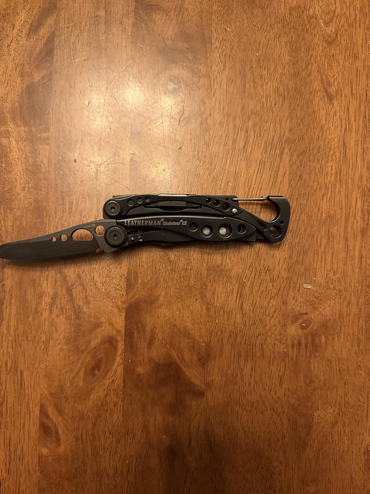 LEATHERMAN, Skeletool CX, 7-in-1 Lightweight, Minimalist Multi-Tool for Everyday Carry (EDC), Home, Garden & Outdoors, Onyx customer photo 2