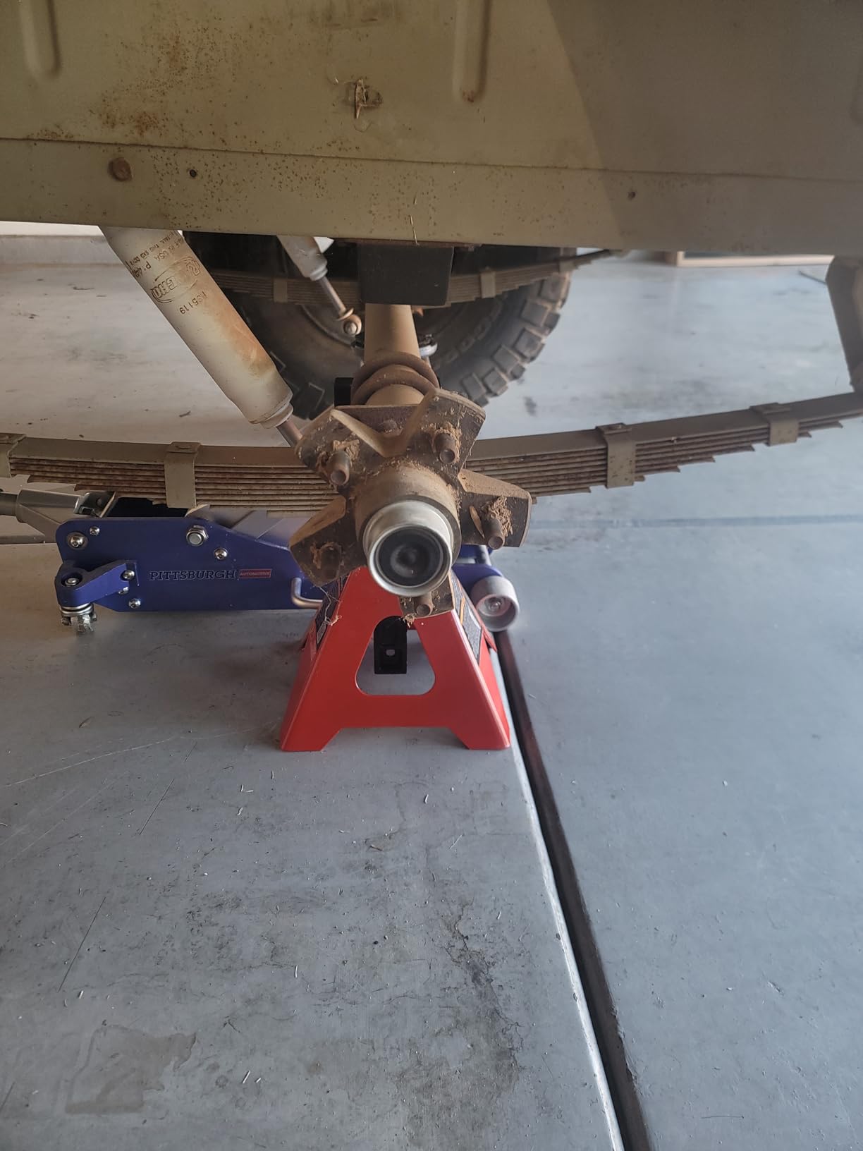 BIG RED T46002A Torin Steel Jack Stands: Double Locking, 6 Ton (12,000 lb) Capacity, Red, 1 Pair customer photo 2