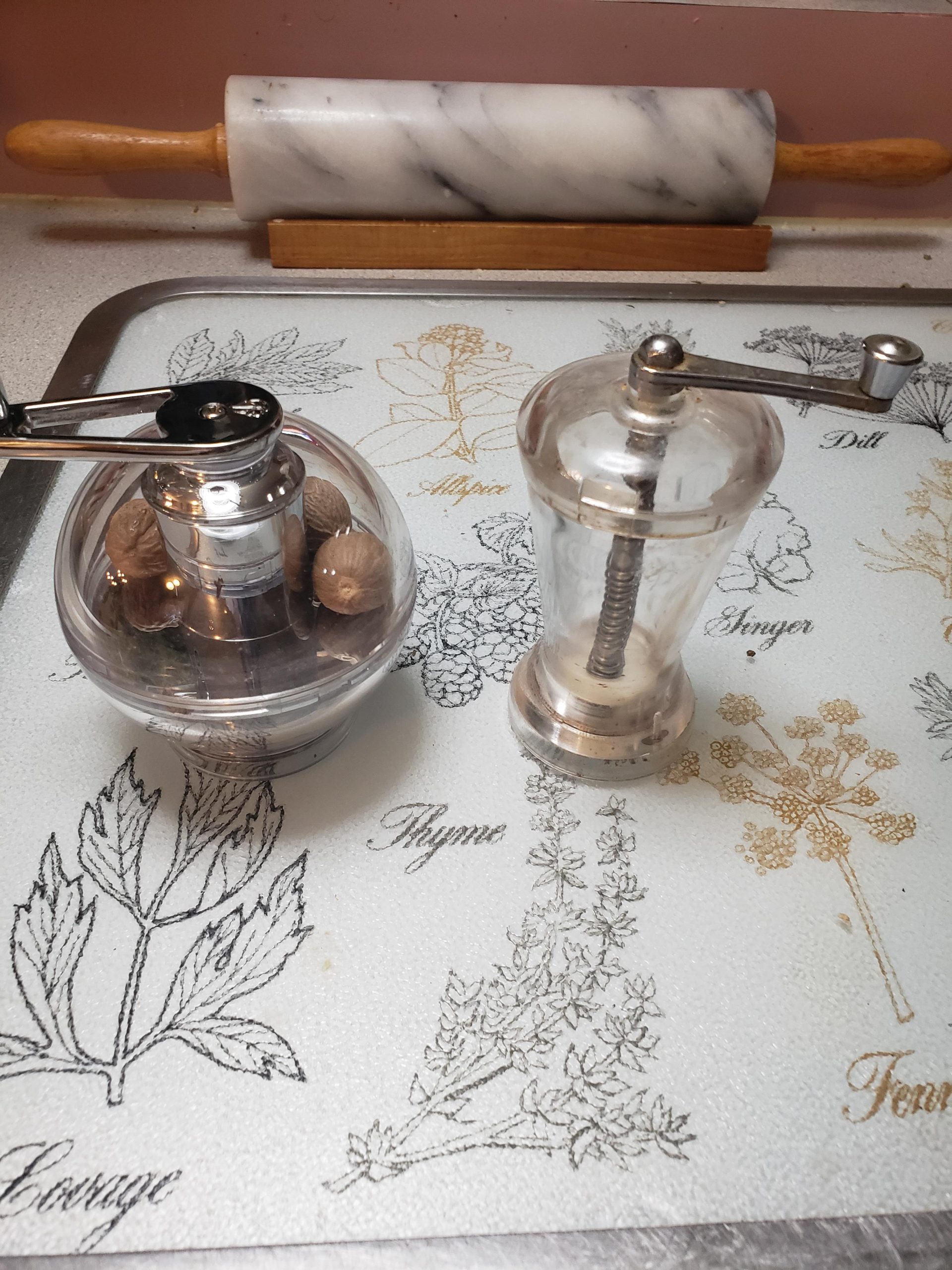 Peugeot 19501 Tidore Nutmeg Mill, Clear Acrylic customer photo 2