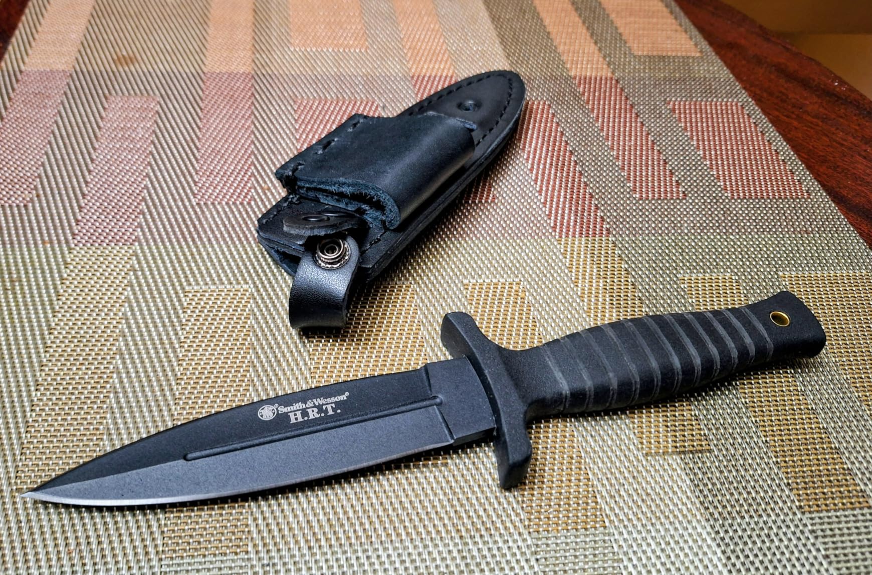 Smith & Wesson 9