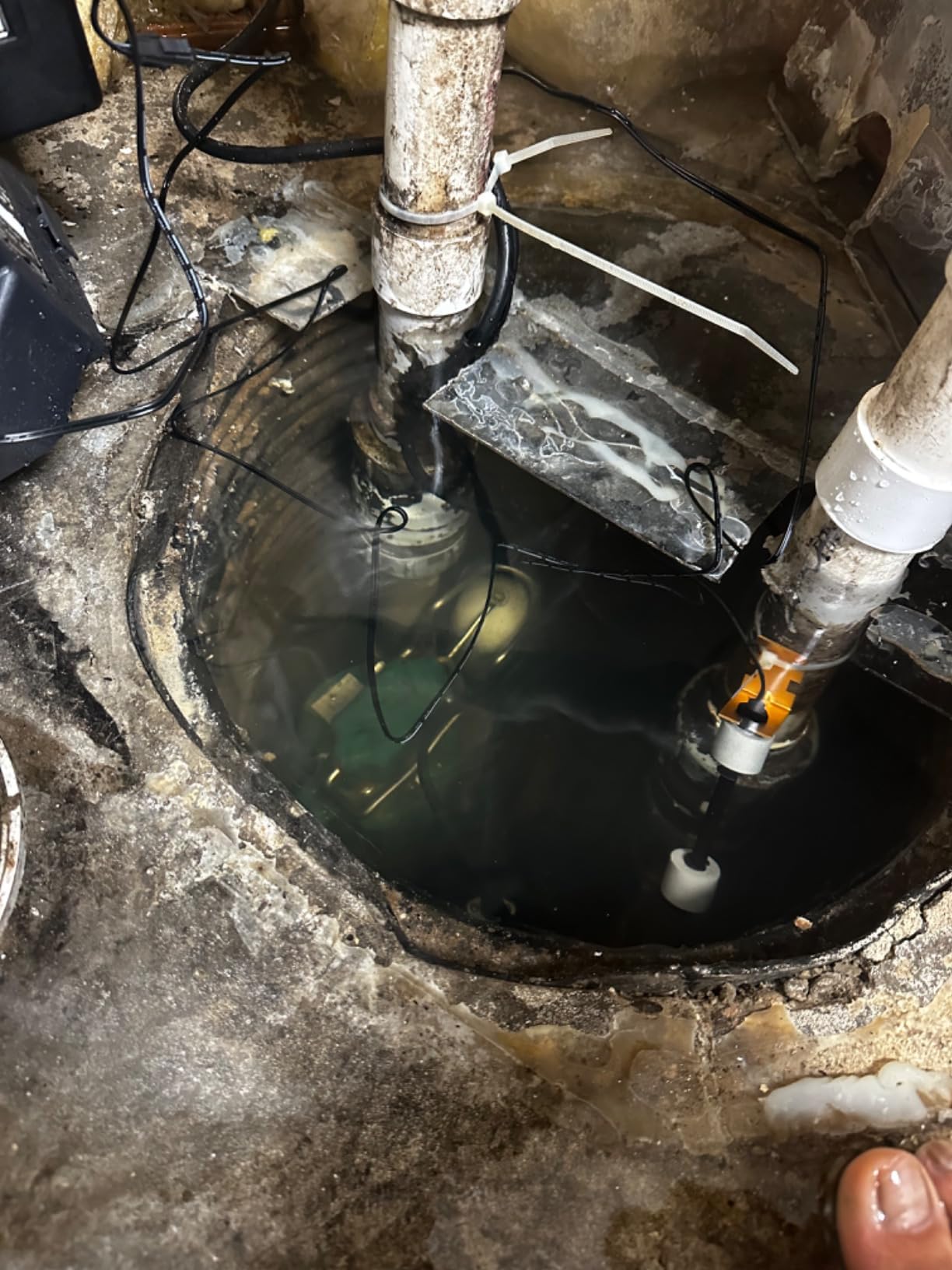 The Basement Watchdog Special CONNECT Battery Backup Sump Pump System - Up to 2,600 GPH - WiFi-Capable w/Add-on Module (BWSP) customer photo 2