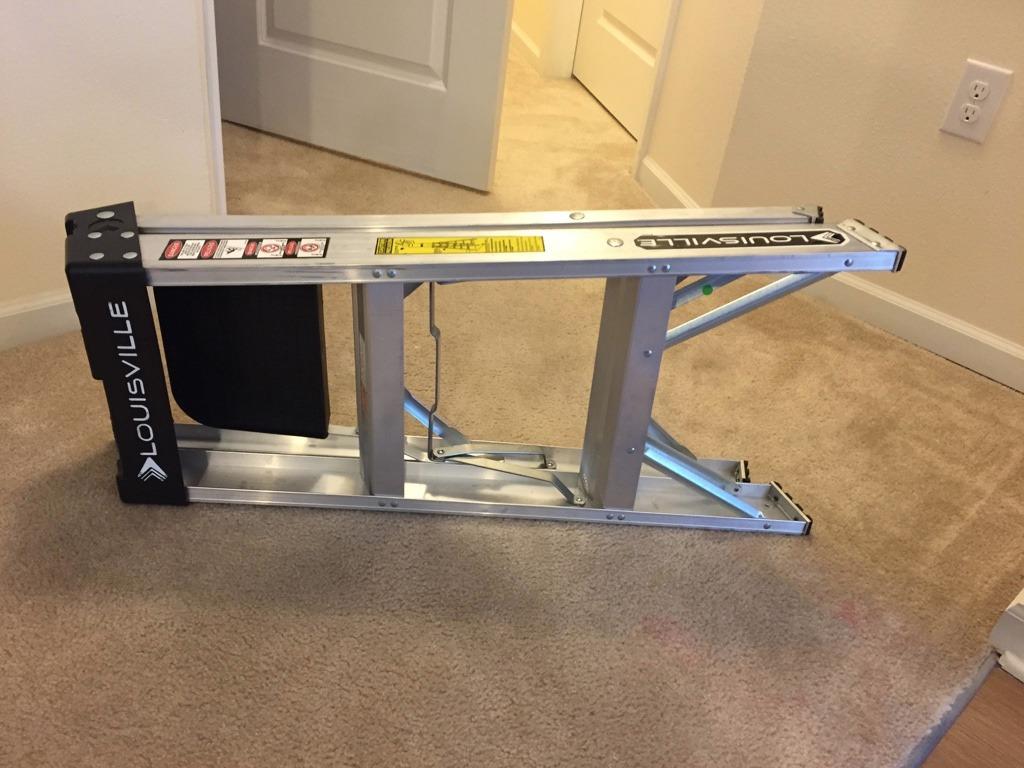 Louisville Ladder 2-Foot Aluminum Step Stool Industrial, 300-Pound Load Capacity, Type IA, AS3002 customer photo 2