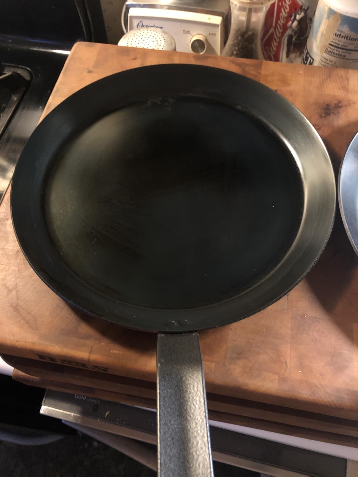 de Buyer Blue Carbon Steel Crepe & Tortilla Pan - 8 Inch Diameter - Ideal for Making & Reheating Crepes, Tortillas & Pancakes - Naturally Non-Stick Finish - Made in France customer photo 2