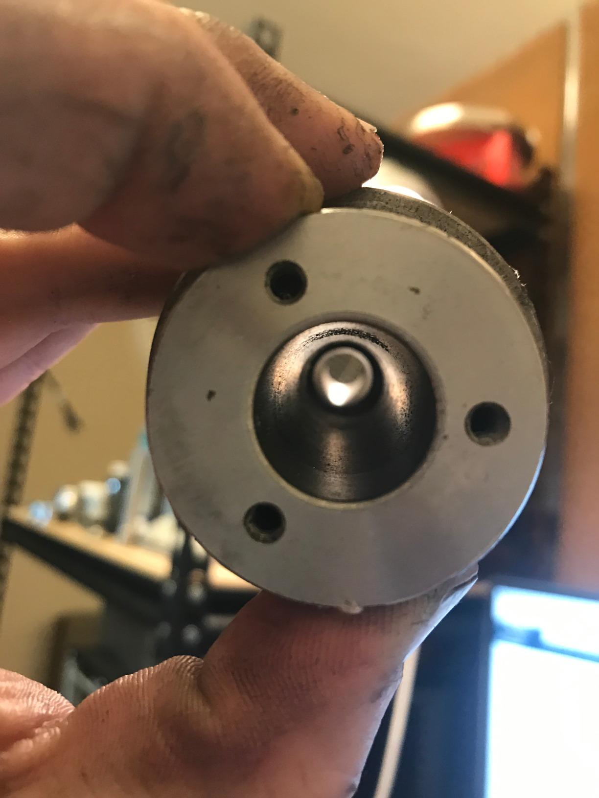 Shop Fox 6 in. x 10 in. Mini Metal Lathe M1015 customer photo 2
