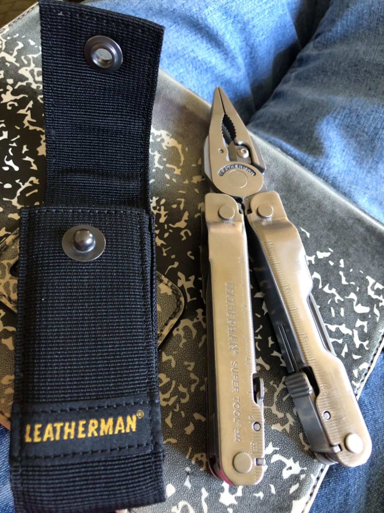 LEATHERMAN, Super Tool 300 Multitool with Premium Replaceable Wire Cutters and Saw, Stainless Steel customer photo 1