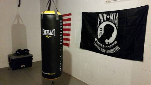 Everlast PowerCore Heavy Bag customer photo 2