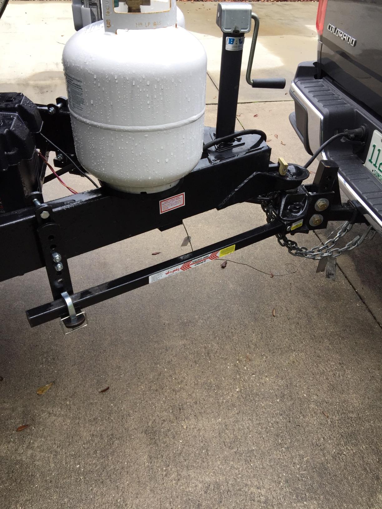 Equal-i-zer 4-point Sway Control Hitch, 90-00-1000, 10,000 Lbs Trailer Weight Rating, 1,000 Lbs Tongue Weight Rating, Weight Distribution Kit Includes Standard Hitch Shank, Ball NOT Included customer photo 1