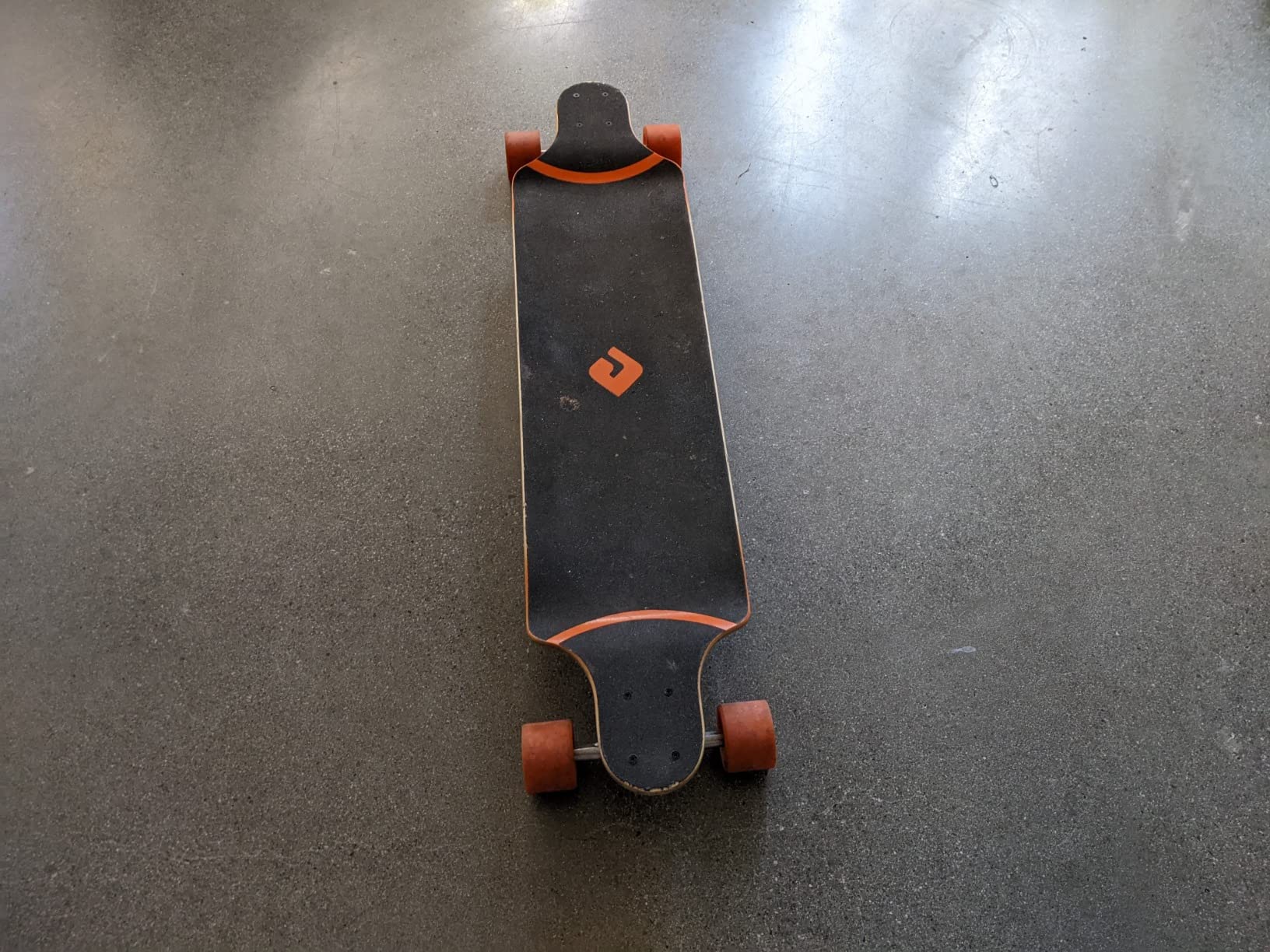 Atom Drop Deck Longboard (41-Inch) customer photo 1