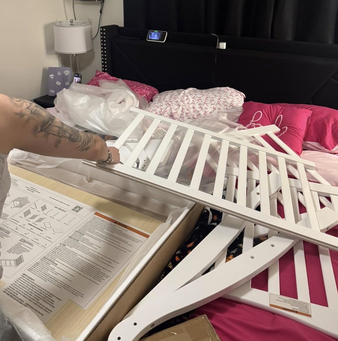 Dream On Me Aden 4-in-1 Convertible Mini Baby Crib, GREENGUARD Gold Certified, Converts to Mini Day & Twin-Size Bed - White customer photo 2