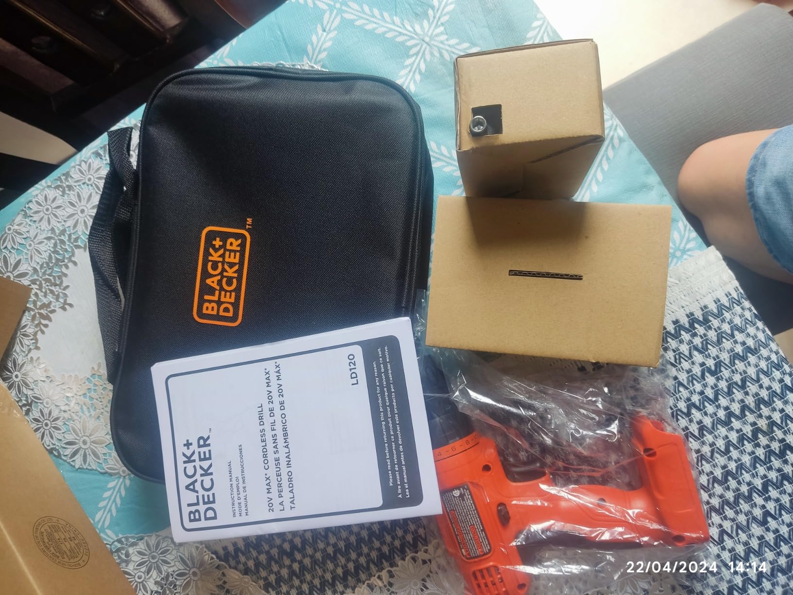 BLACK+DECKER 20V MAX* POWERCONNECT Cordless Drill Driver Kit with Drill Bit Set and Sockets, 100 pc. Tool Kit for Home, Battery and Charger Included (BDC120VA100) customer photo 1