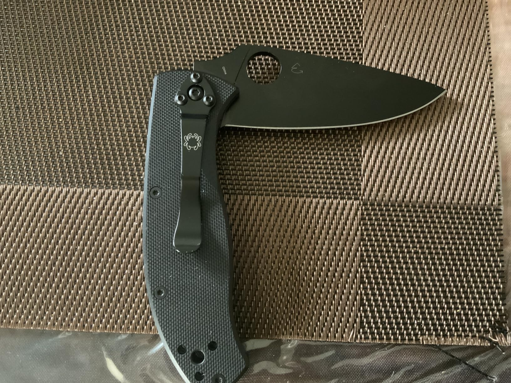 Spyderco Tenacious Folding Pocket Knife with 3.3