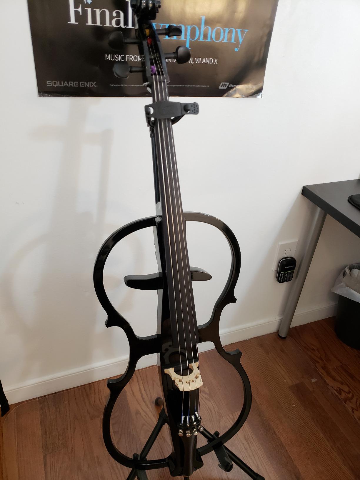 Cecilio 4/4 Electric Cello with Ebony Fittings, Professional Silent Electric Cello Kit with Bow, Rosin, Aux Cable and Headphone, Musical Instrument for Beginners, Black Metallic customer photo 2