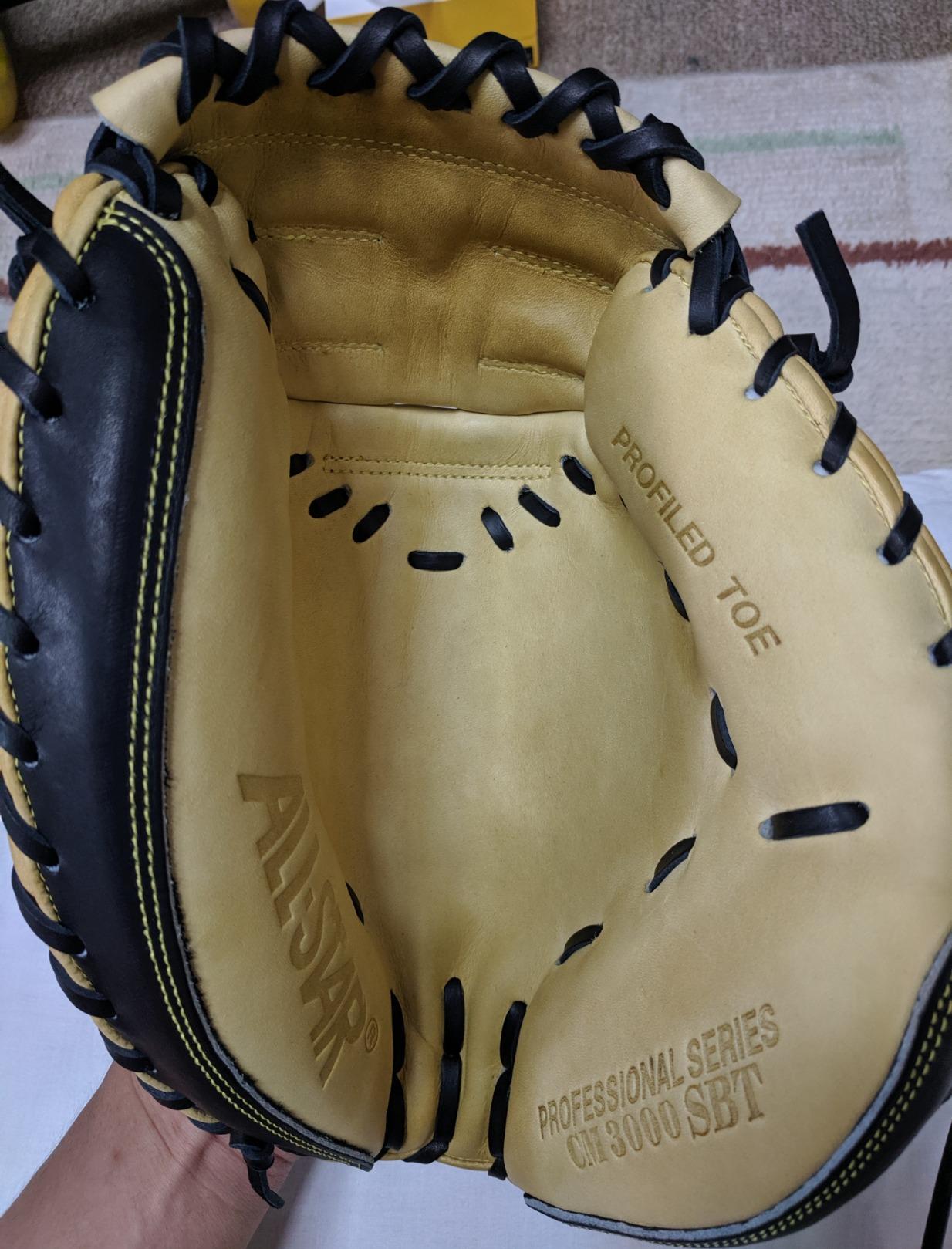 All-Star Pro-Elite 33.5 Inch CM3000SBT Baseball Catcher's Mitt customer photo 1