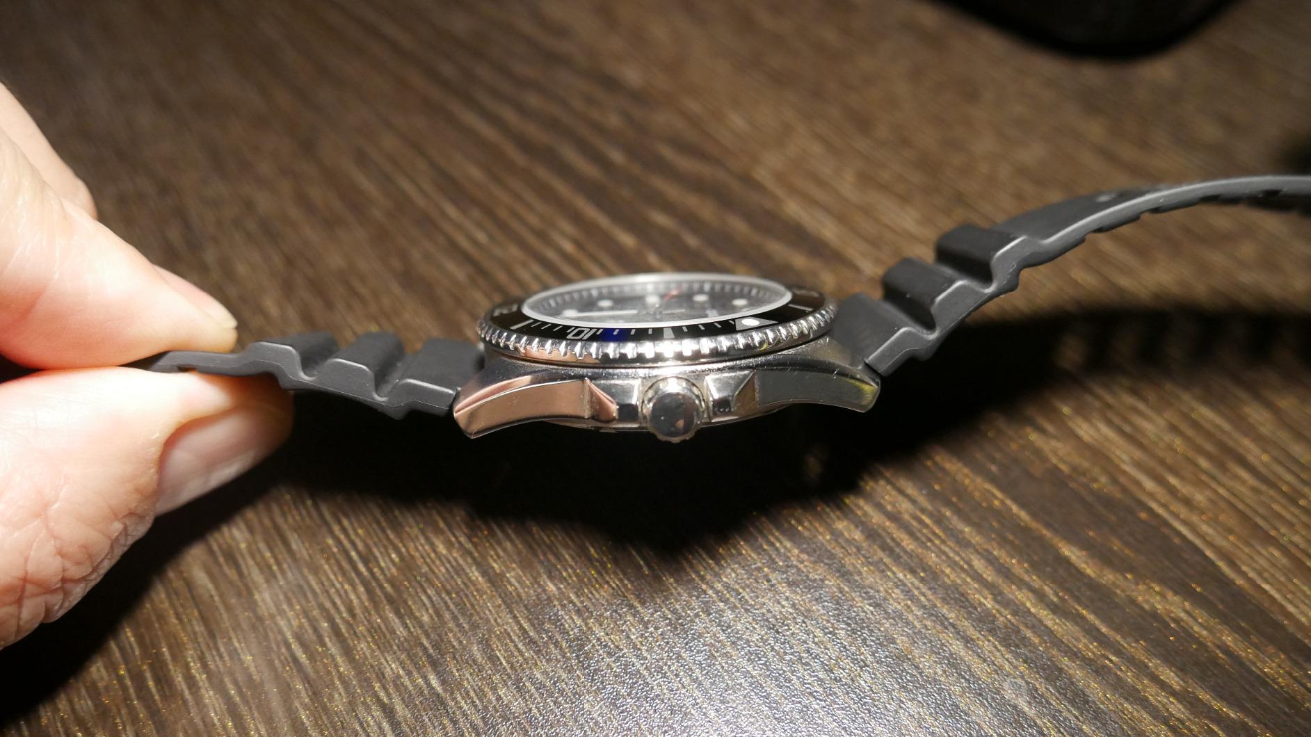 Casio MDV106 Series Unisex Analog Dive Watch - 200M WR customer photo 1