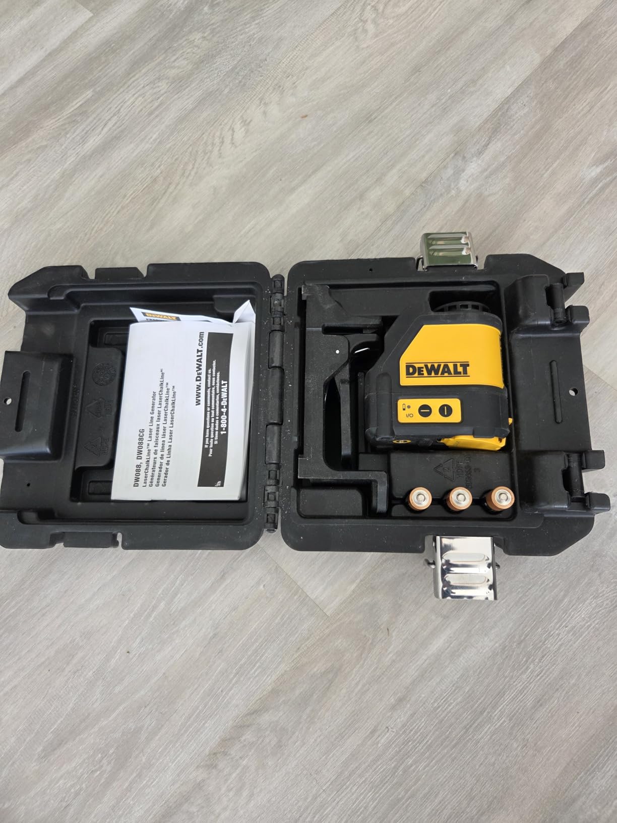 DEWALT Line Laser, Self-Leveling, Cross Line, Red Beam (DW088K) customer photo 1