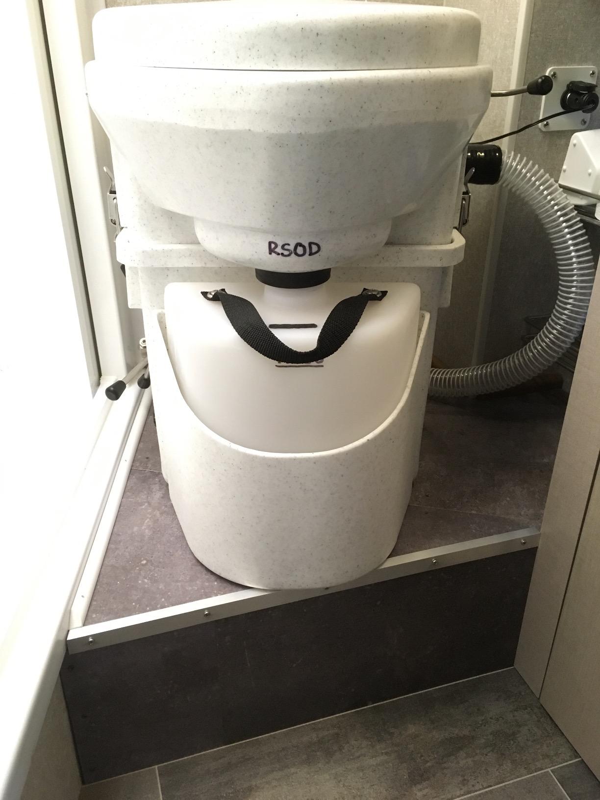 Nature's Head Self Contained Composting Toilet with Close Quarters Spider Handle Design customer photo 2