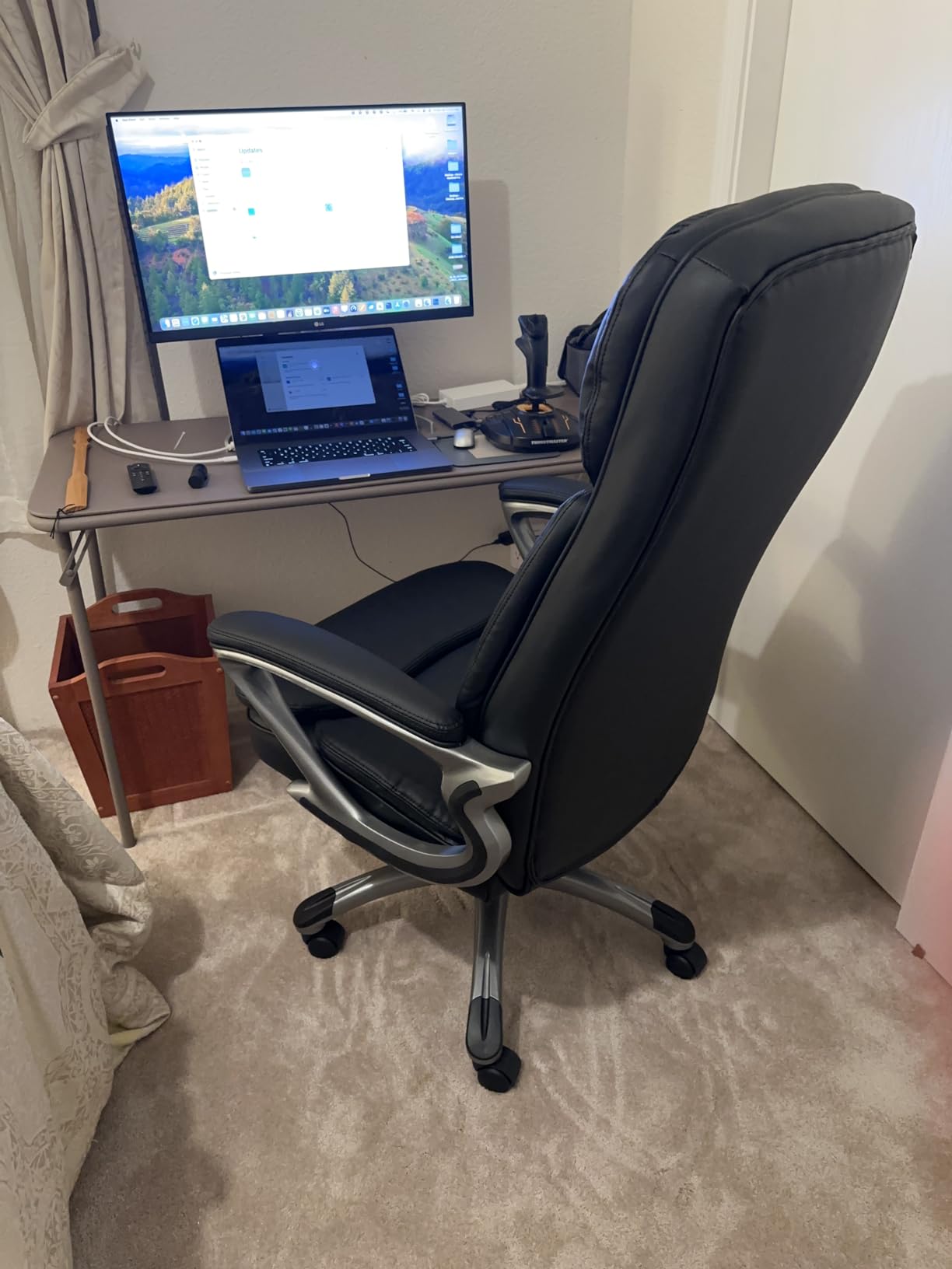 Serta Fairbanks Big and Tall Executive Office Chair - Ergonomic High Back Computer Desk Chair with Lumbar Support, Memory Foam Seat Cushion, Padded Armrests, Bonded Leather, 350 lb Capacity - Black customer photo 1
