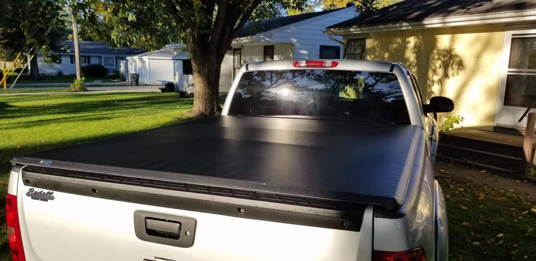 Tyger Auto T3 Soft Tri-Fold Truck Bed Tonneau Cover - 1988-2006 Chevy Silverado/GMC Sierra Fleetside 8' Bed customer photo 2
