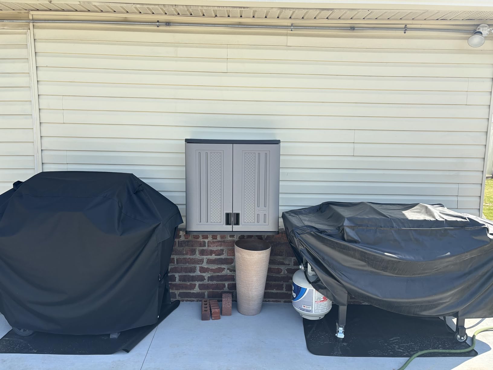 Suncast BMC3000 Cabinet-Resin Construction for Wall Mounted Garage Storage, 30.25