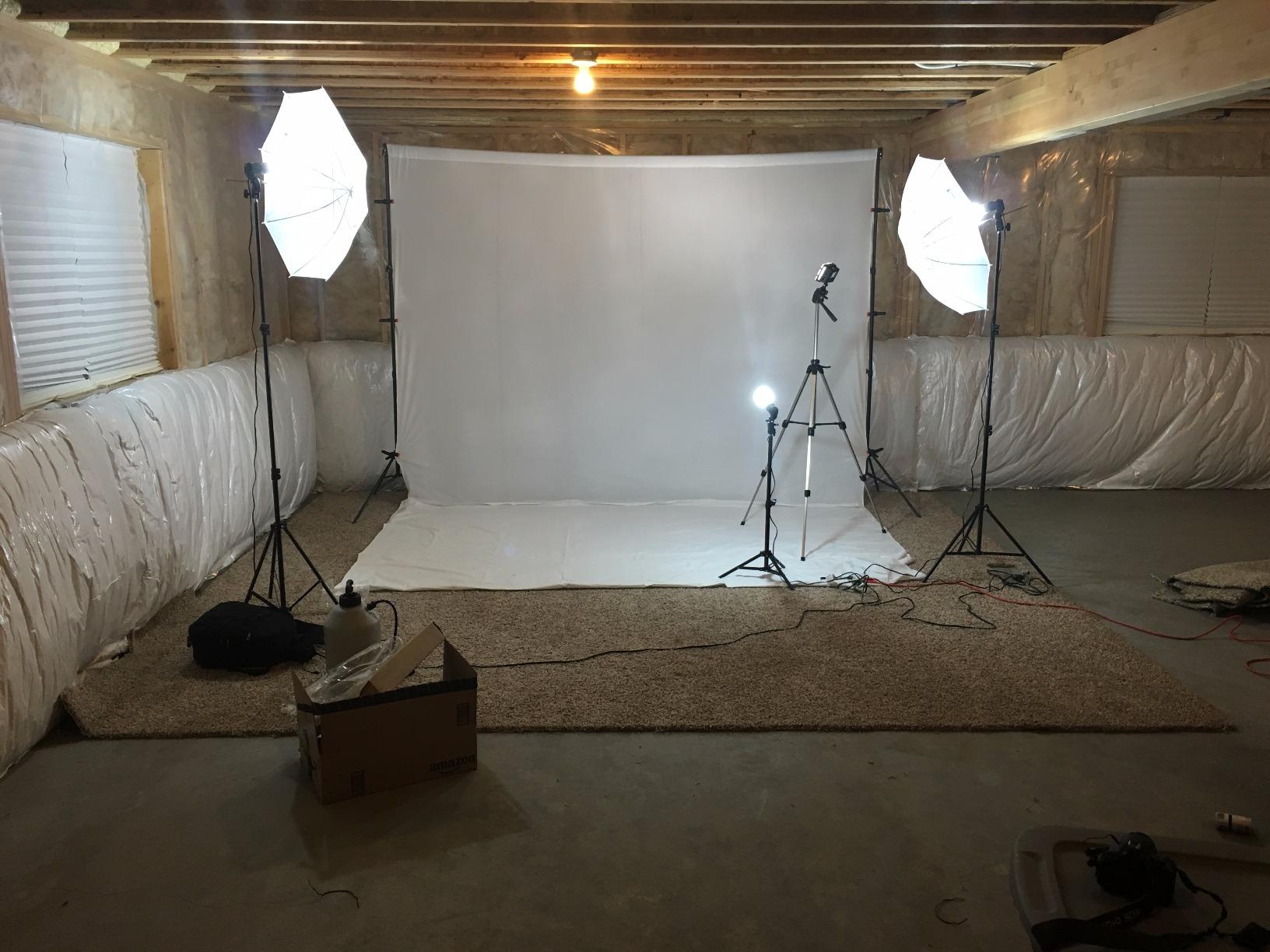 Neewer 10 x 20FT / 3 x 6M PRO Photo Studio 100% Pure Muslin Collapsible Backdrop Background for Photography, Video and Television (Background ONLY) - GREEN customer photo 1
