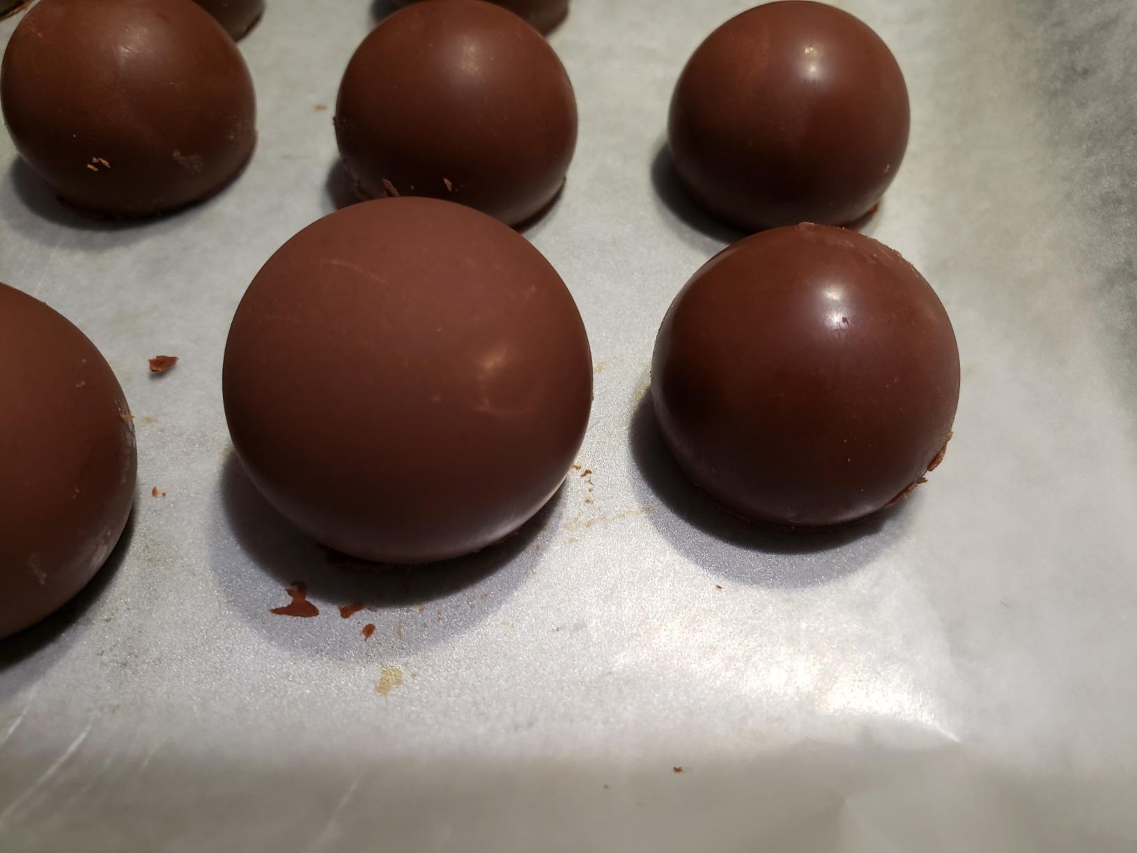 Mrs. Anderson's Baking Chocolate Form, Truffles, European-Grade Silicone customer photo 1