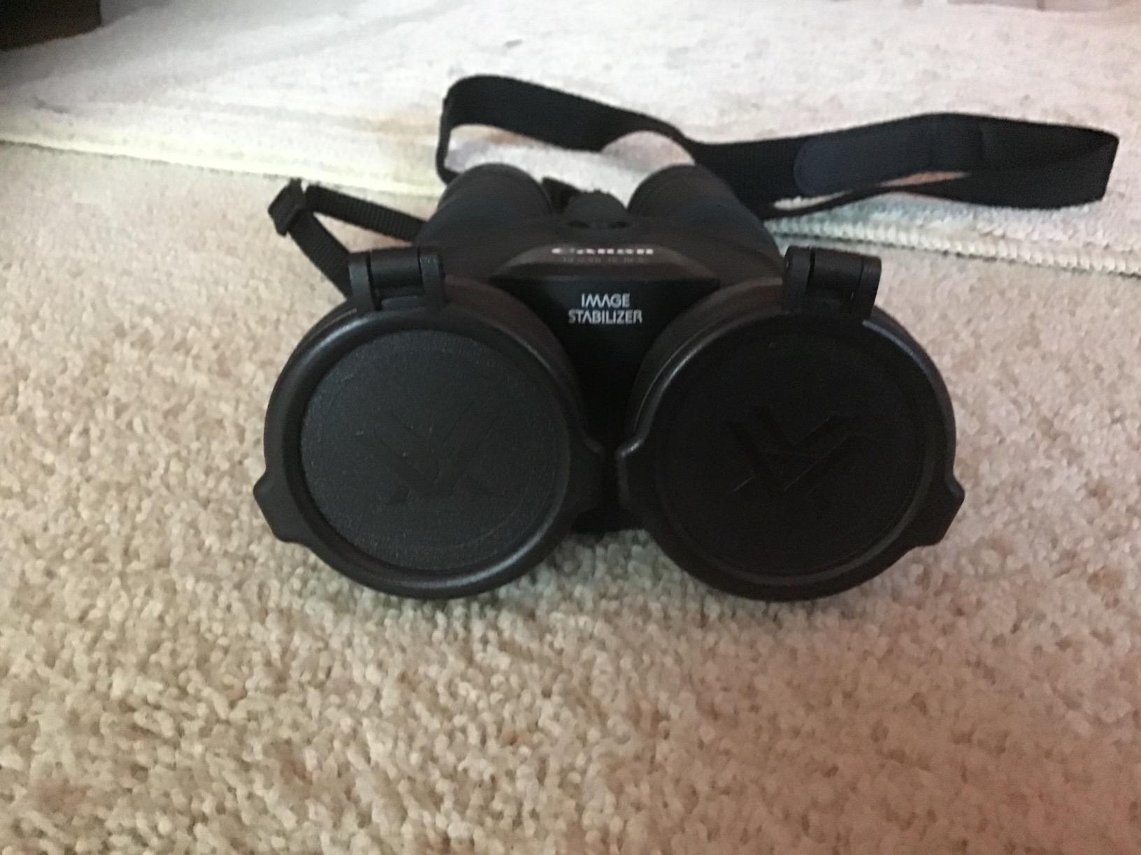 Canon 12x36 Image Stabilization III Binoculars customer photo 1