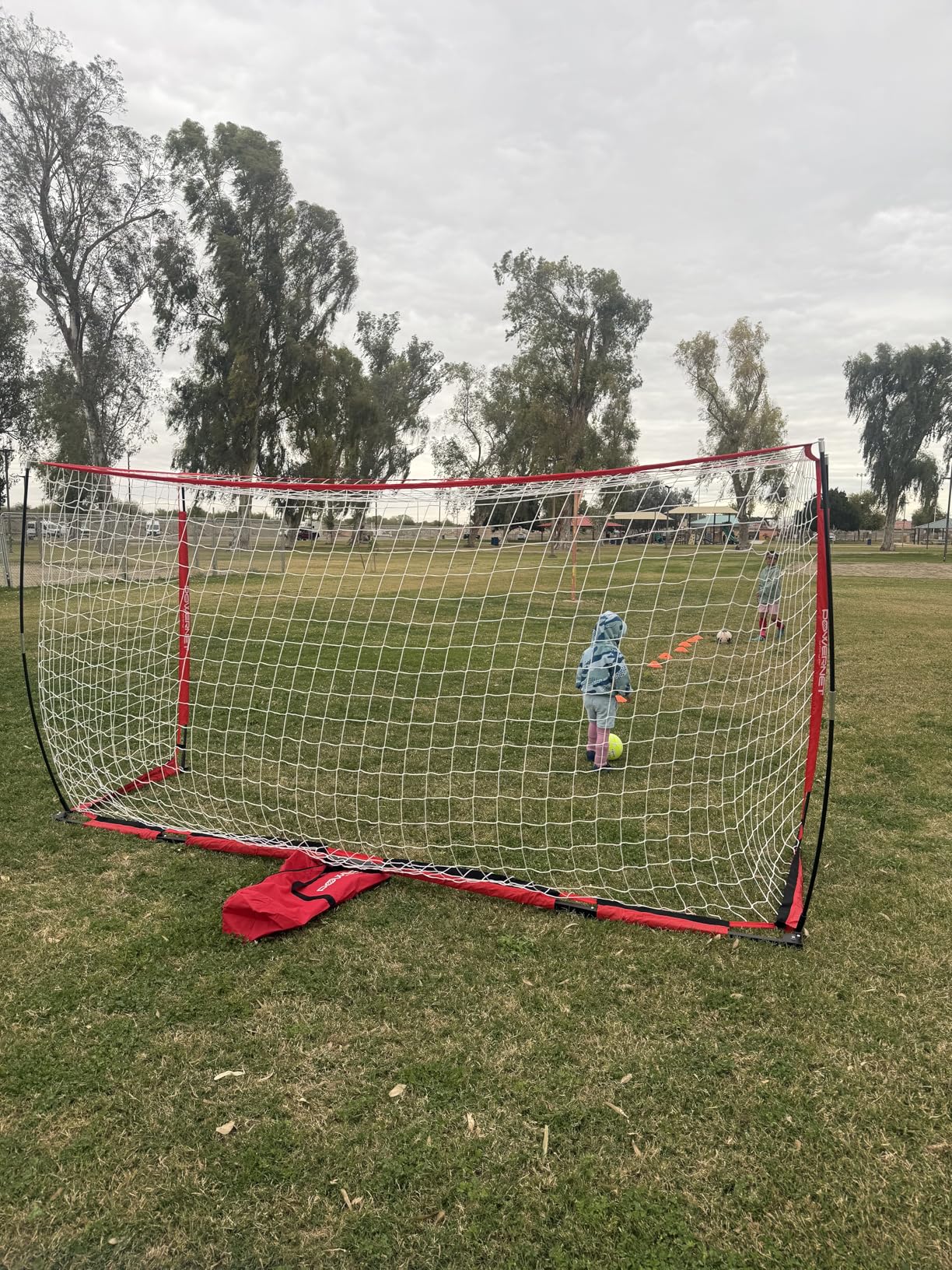PowerNet Soccer Goal for Backyard, 3Mx2M / 6x4 / 8x4 / 12x6 / 14x7 /18.5x6.5 / 21x7 / 24 x 8 Portable Soccer Net, Sports & Outdoors Training Equipment, Quick Setup 1 Goal & Zipper Storage Bag customer photo 1