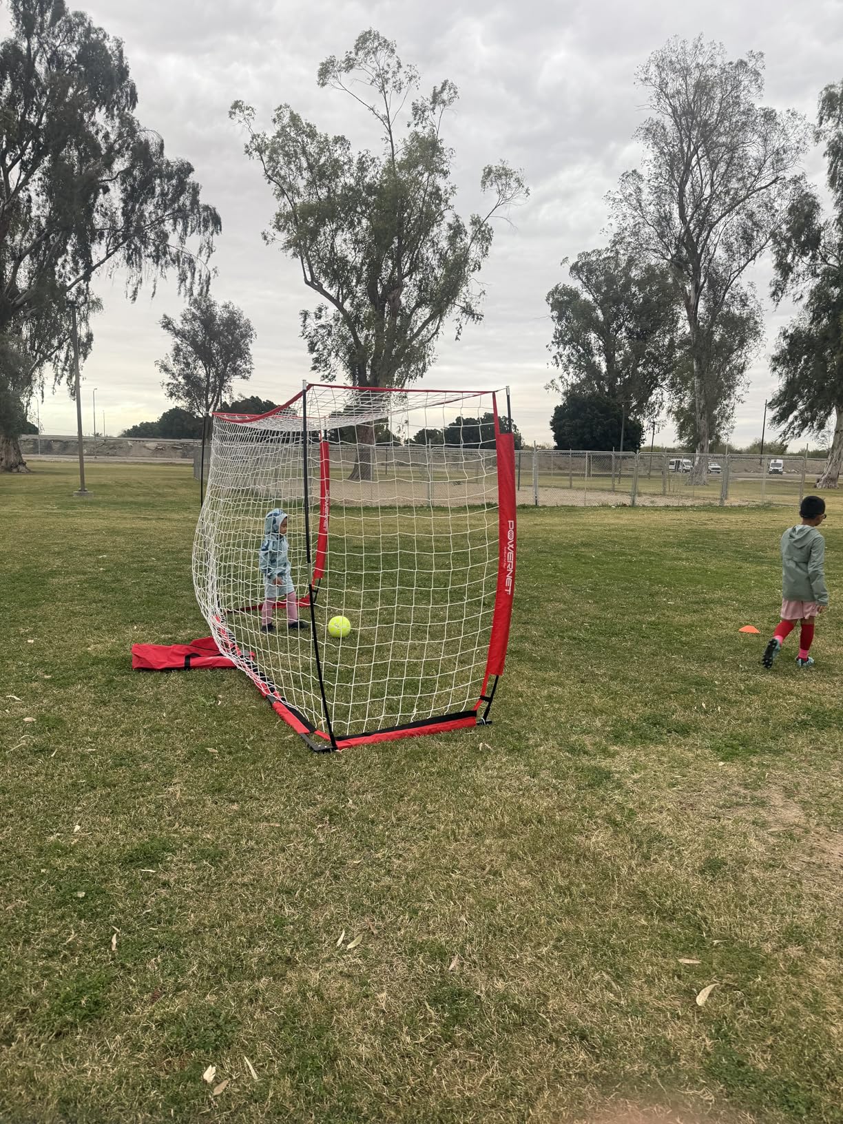 PowerNet Soccer Goal for Backyard, 3Mx2M / 6x4 / 8x4 / 12x6 / 14x7 /18.5x6.5 / 21x7 / 24 x 8 Portable Soccer Net, Sports & Outdoors Training Equipment, Quick Setup 1 Goal & Zipper Storage Bag customer photo 2