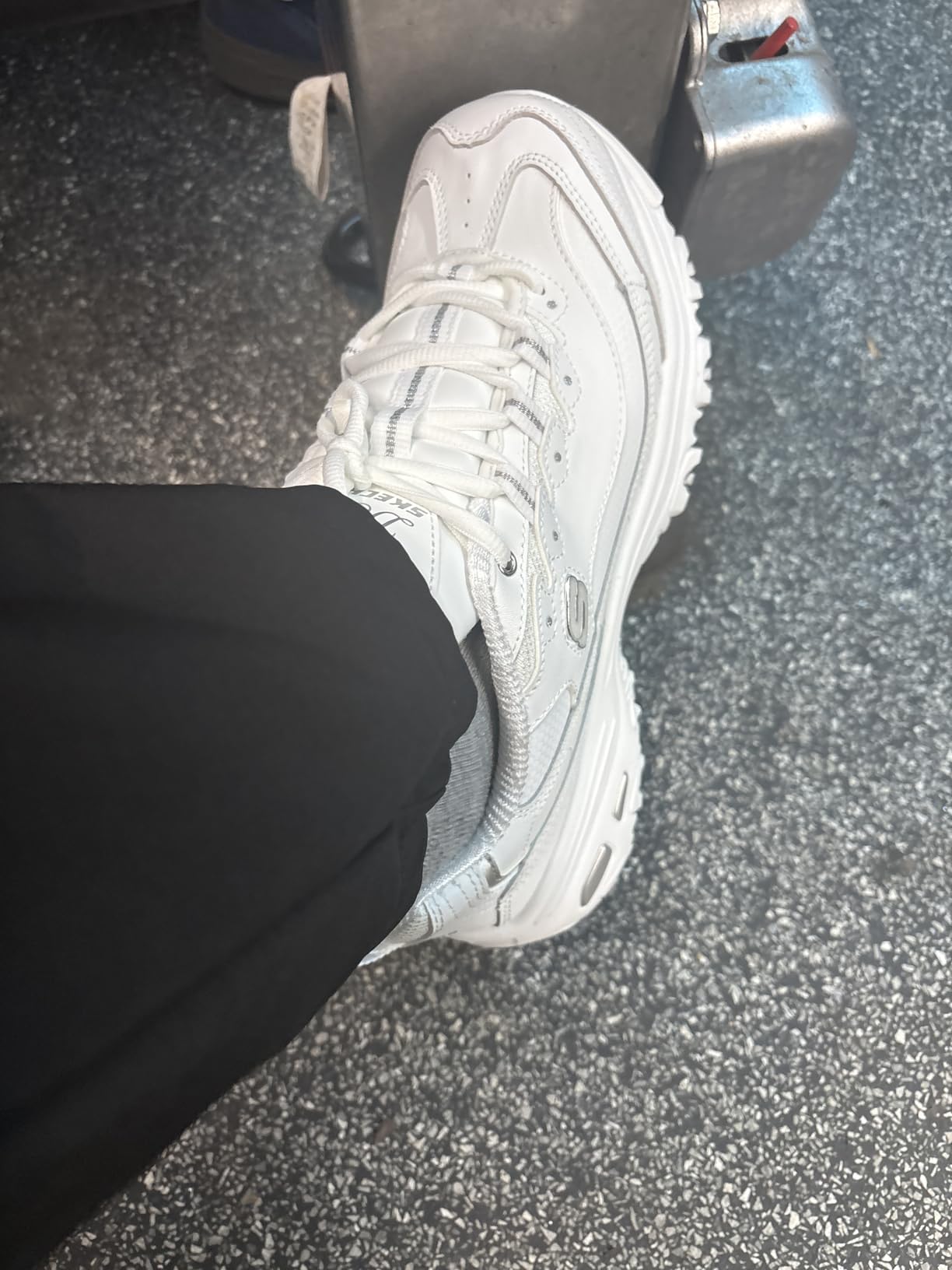 Skechers Women's D'Lites Fresh Start Memory Foam Lace-up Sneaker customer photo 1
