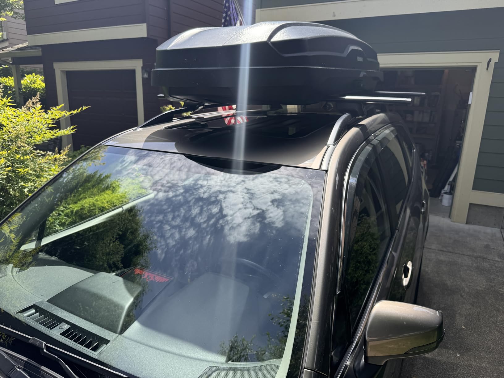 Yakima 70 Inch Aluminum T Slot Jetstream Bar Aerodynamic Crossbars for Roof Rack Systems Compatible with Any Streamline Tower, Black, Set of 2 customer photo 2