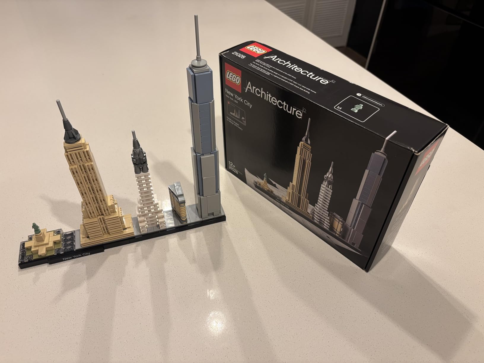 LEGO Architecture New York City Model Kit - Bedroom or Office Decor for Kids & Adults, Ages 12+ - Building Blocks to Display - NYC Gift & Souvenir Ideas - 21028 customer photo 1