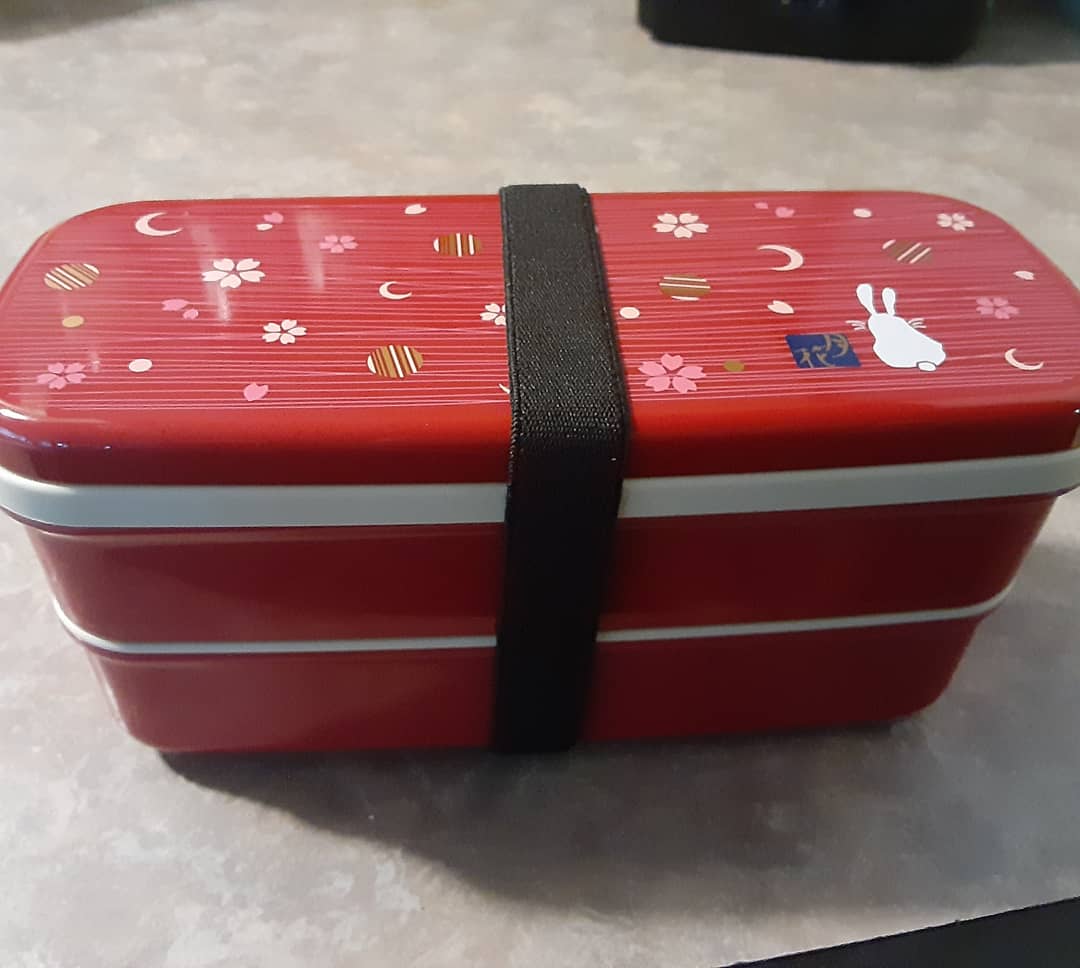 OSK Japanese Traditional Rabbit Moon Bento Box Set, PW-28C Renewal Version, Microwave-safe, Dishwasher-safe, Chopsticks, Bento Bag, Red customer photo 2