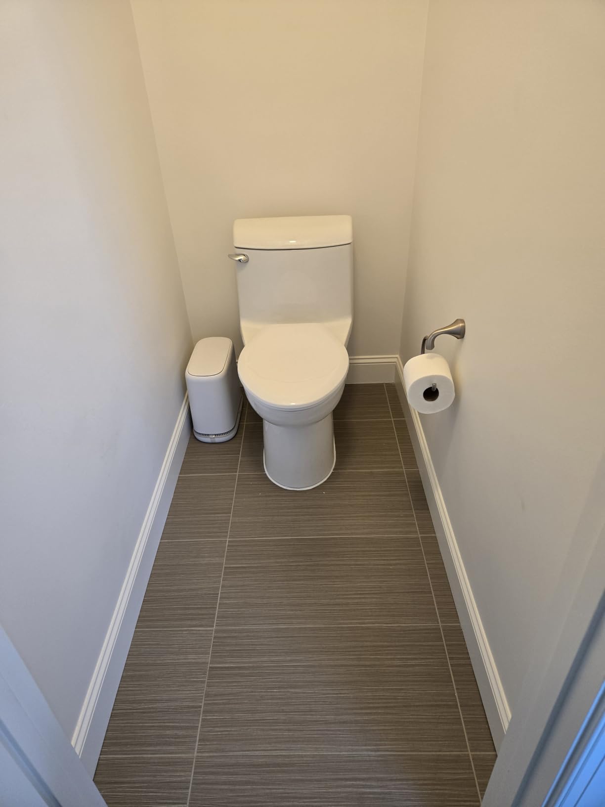 American Standard 2034314.020 Champion 4 One-Piece Toilet with Toilet Seat, Elongated Front, Chair Height, White, 1.6 gpf customer photo 2
