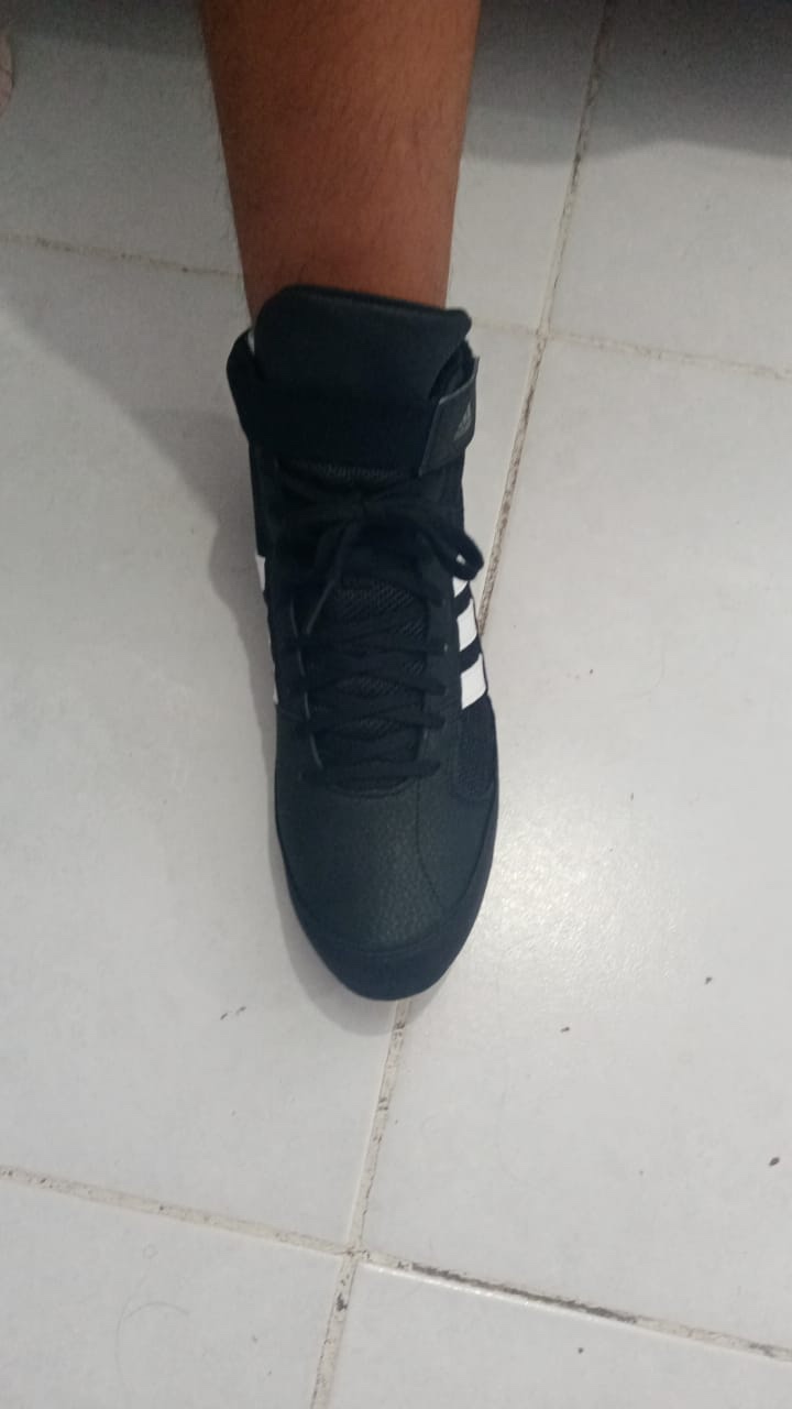 adidas Men's HVC Wrestling Shoes customer photo 1