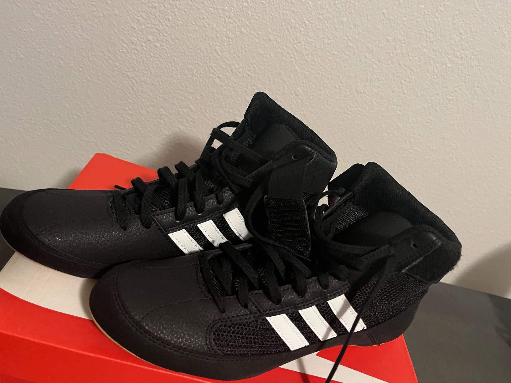 adidas Men's HVC Wrestling Shoes customer photo 2