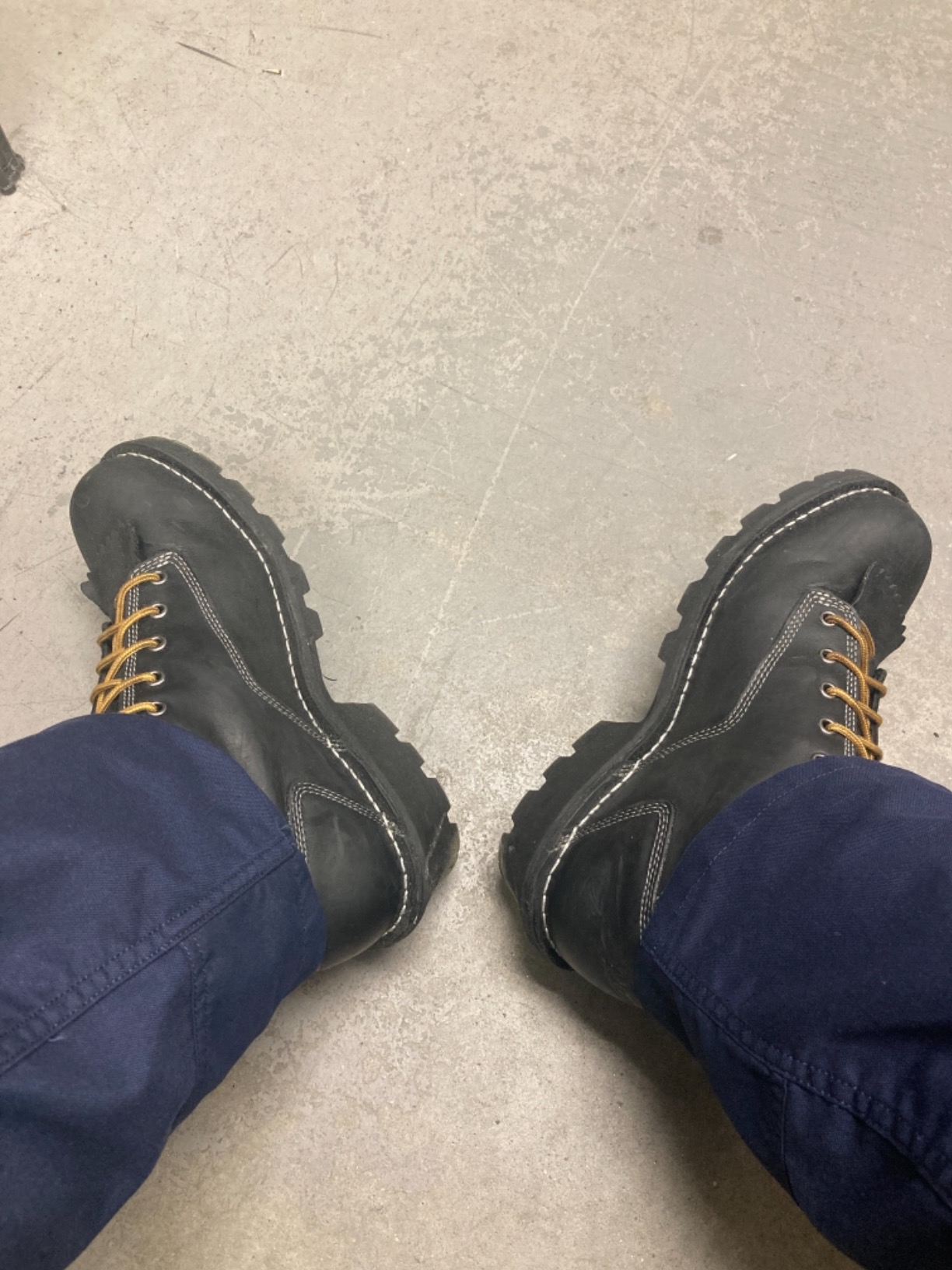 Danner Logger Boots for Men - Waterproof, Oiled Nubuck Leather with Vibram 360 Traction Outsole with 90-Degree Heel customer photo 1