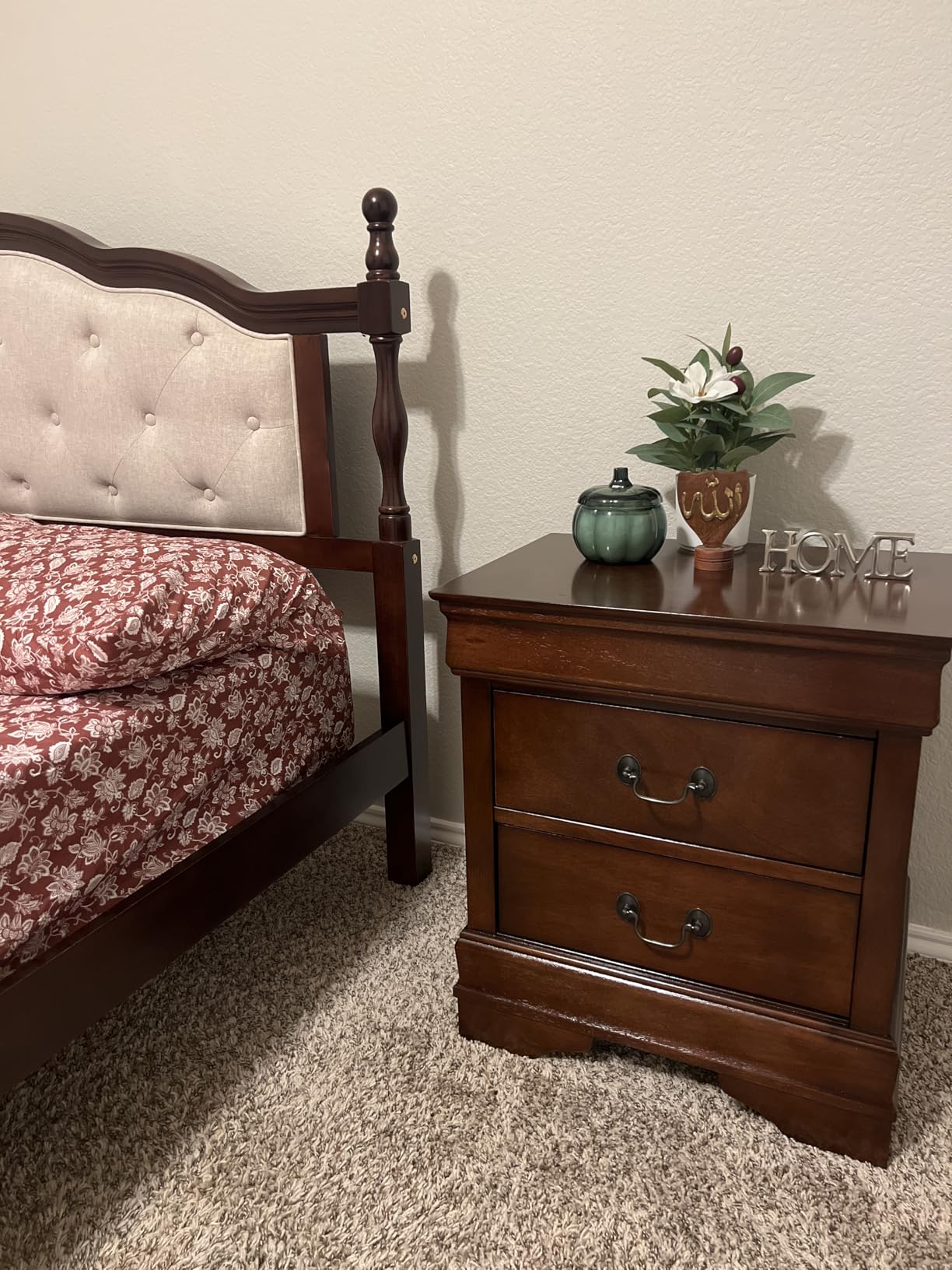 Signature Design by Ashley Alisdair Traditional 2 Drawer Nightstand, 23.75
