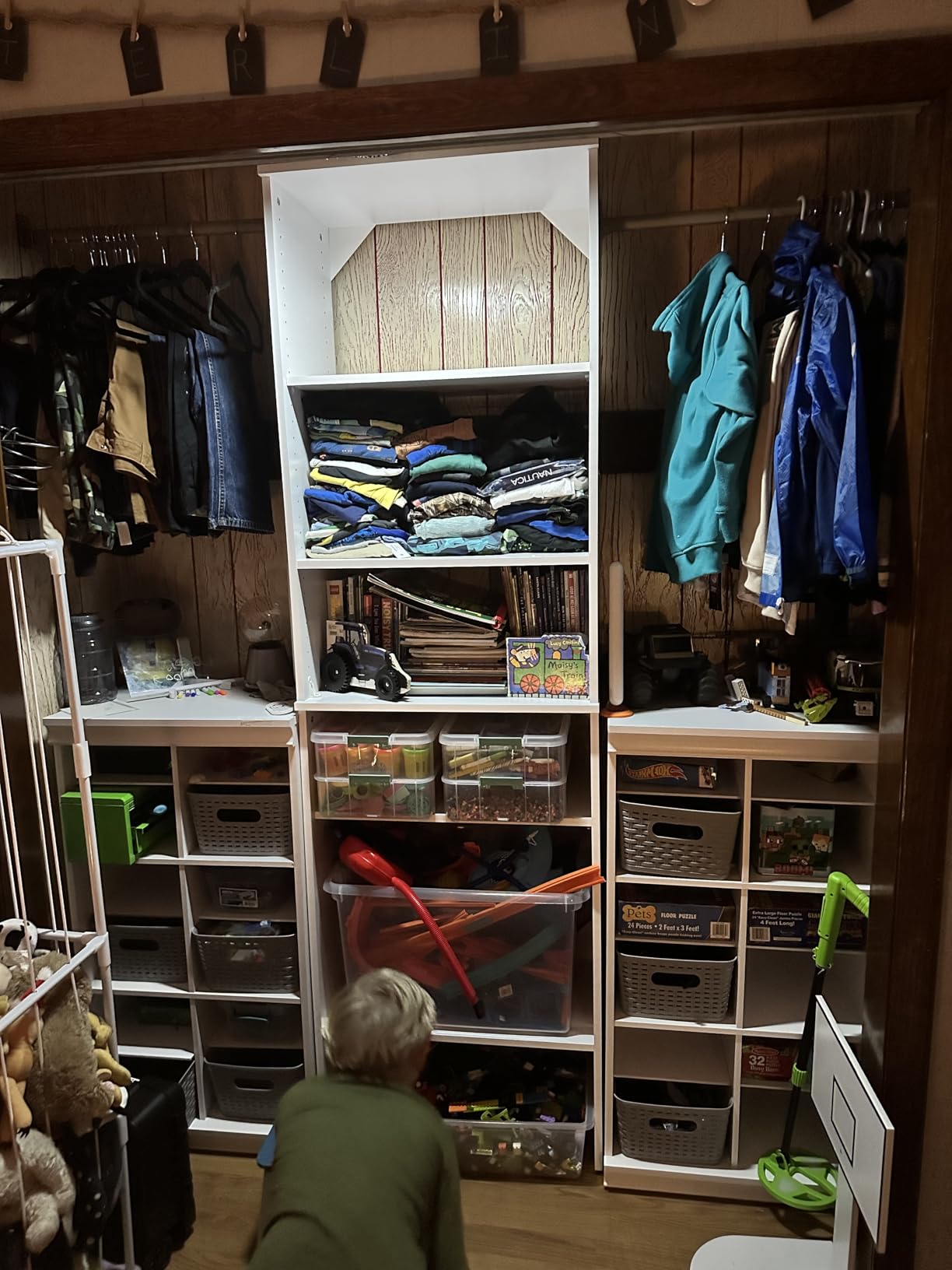 ClosetMaid SuiteSymphony Wood Closet Organizer System, 25-Inch Starter Kit with Tower and 3 Hang Rods and Shelving, Adjustable Shelves, Customizable Insert, Reach-in or Walk-in Closets, Pure White customer photo 1